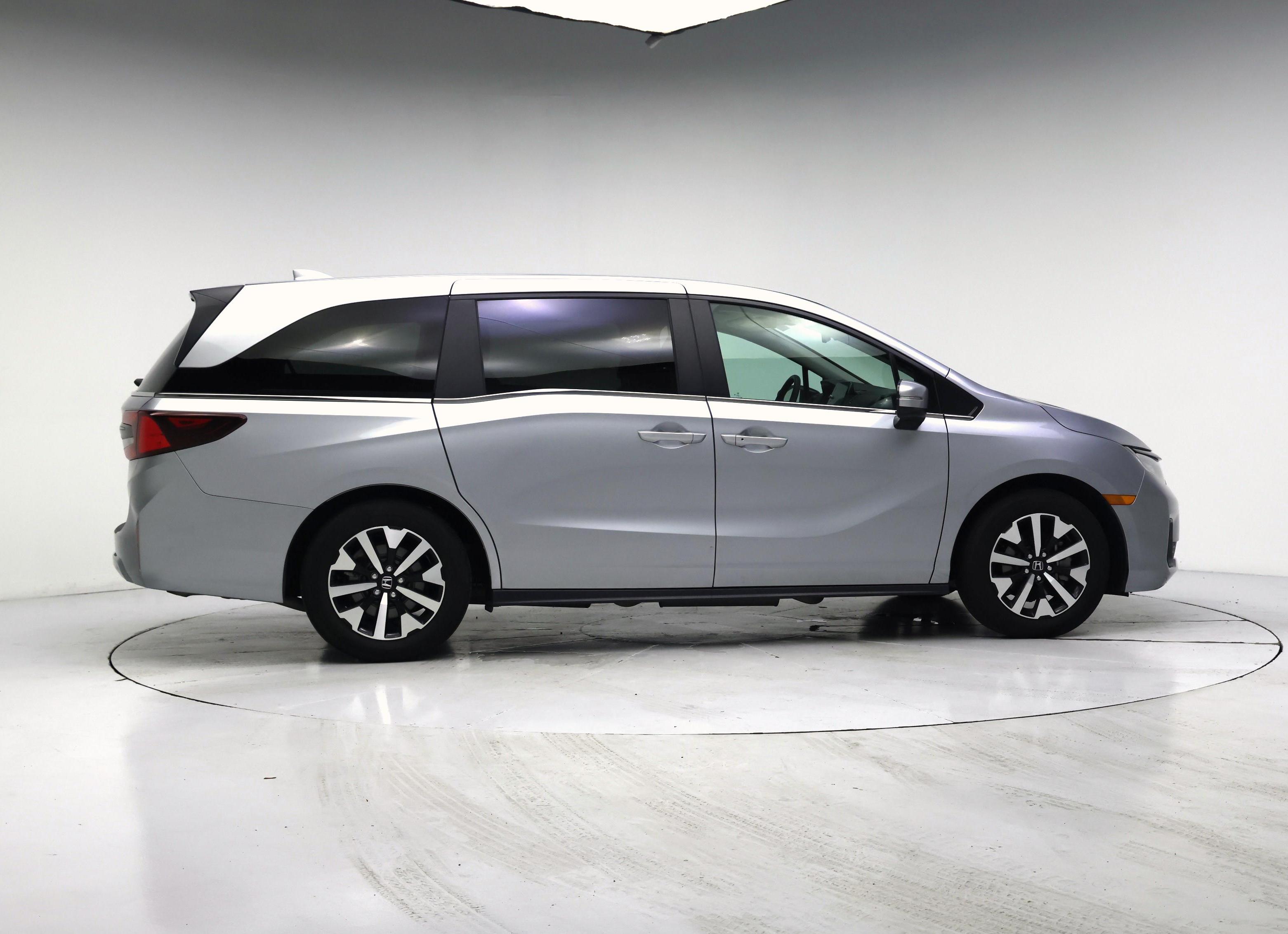 Thumbnail: 2025 Honda Odyssey - 7