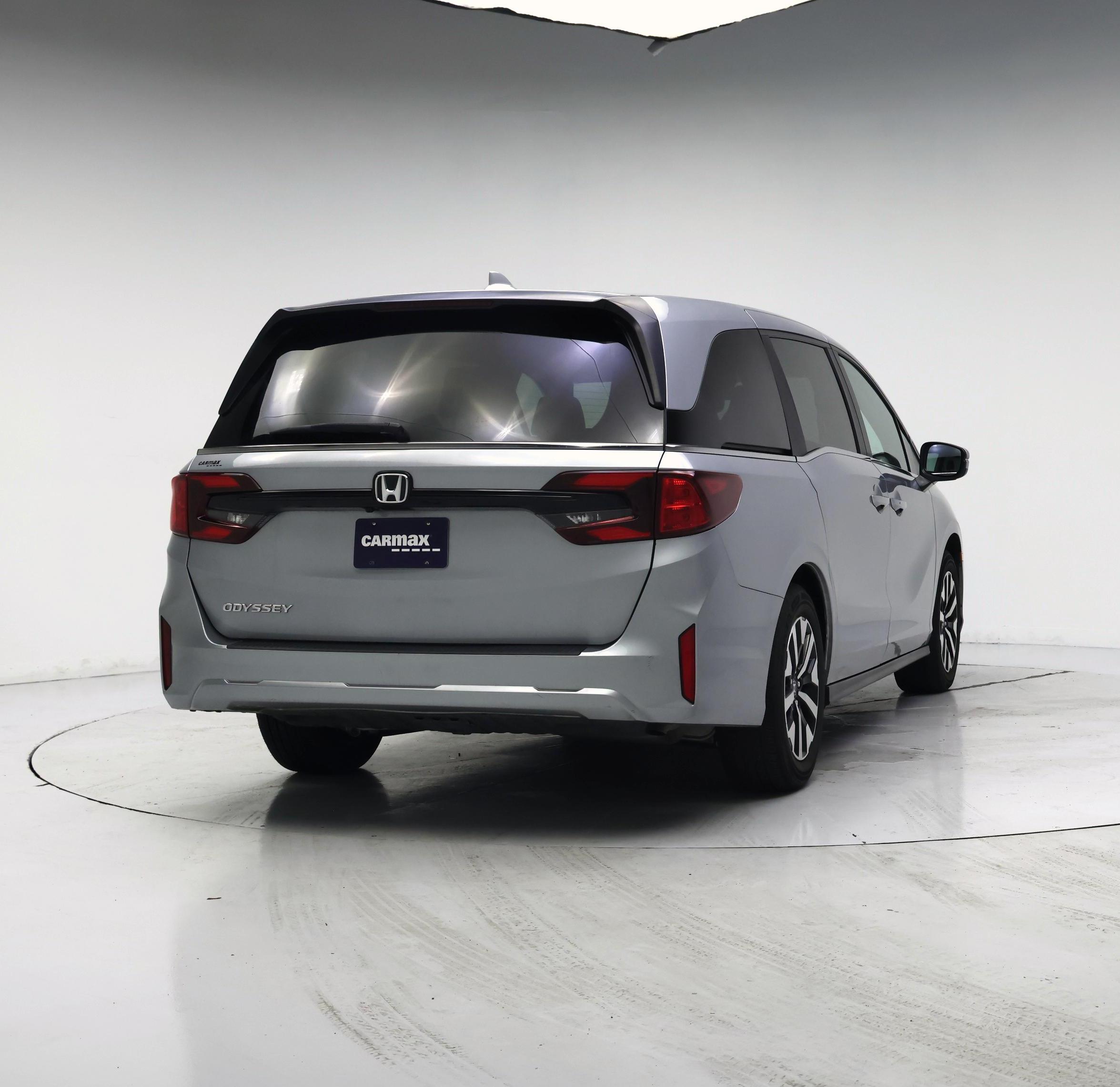 Thumbnail: 2025 Honda Odyssey - 8