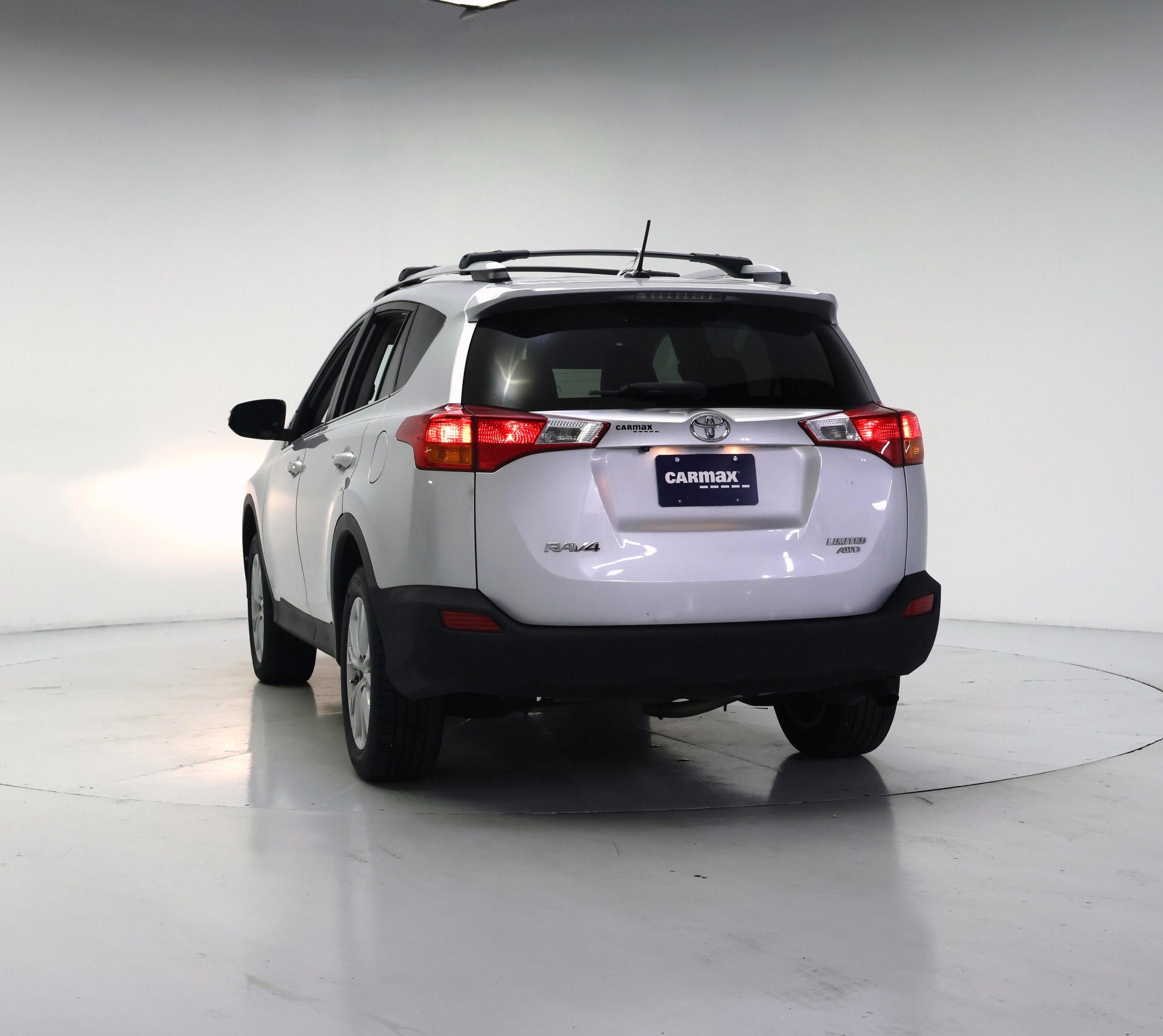 Thumbnail: 2014 Toyota RAV4 - 6
