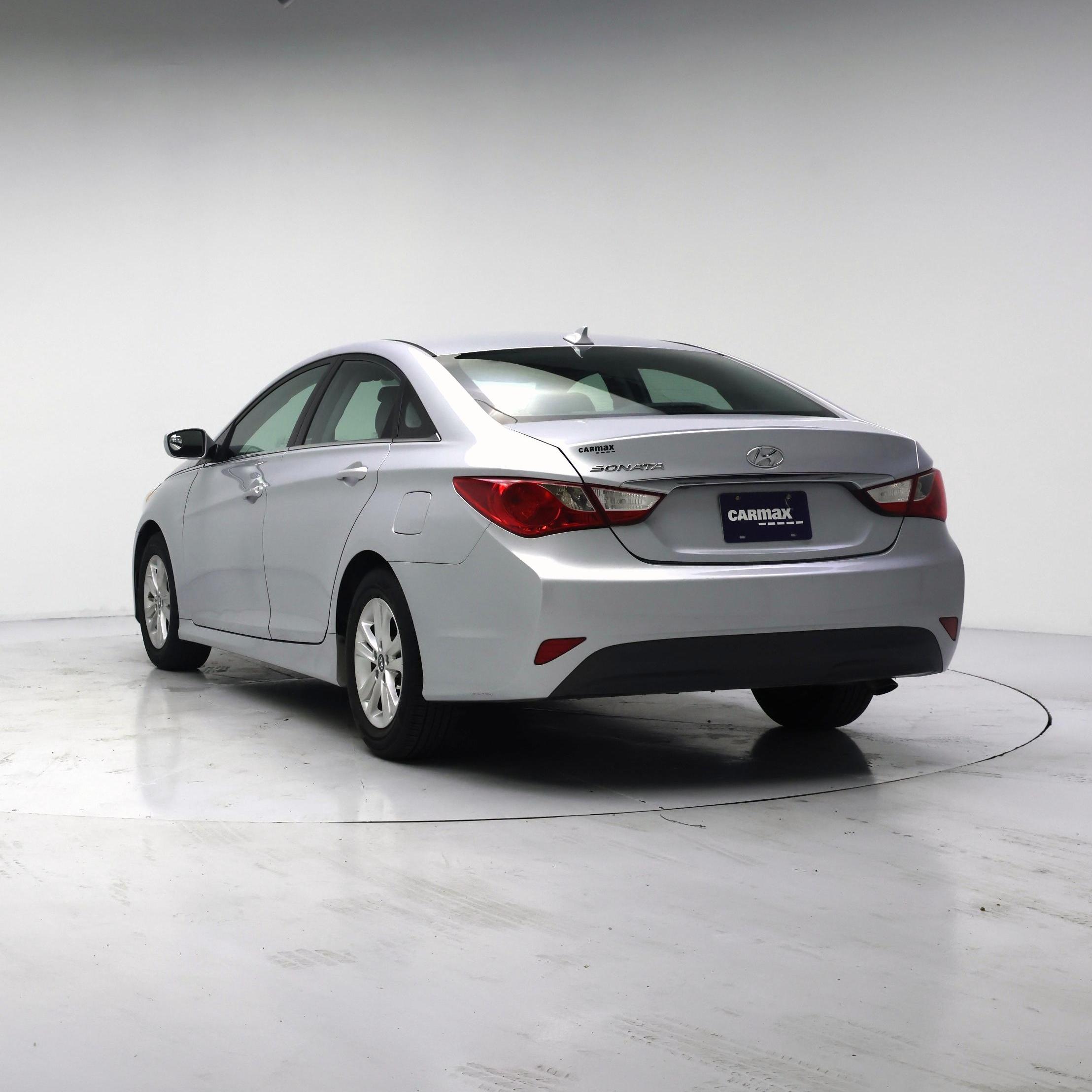 Thumbnail: 2014 Hyundai Sonata - 2