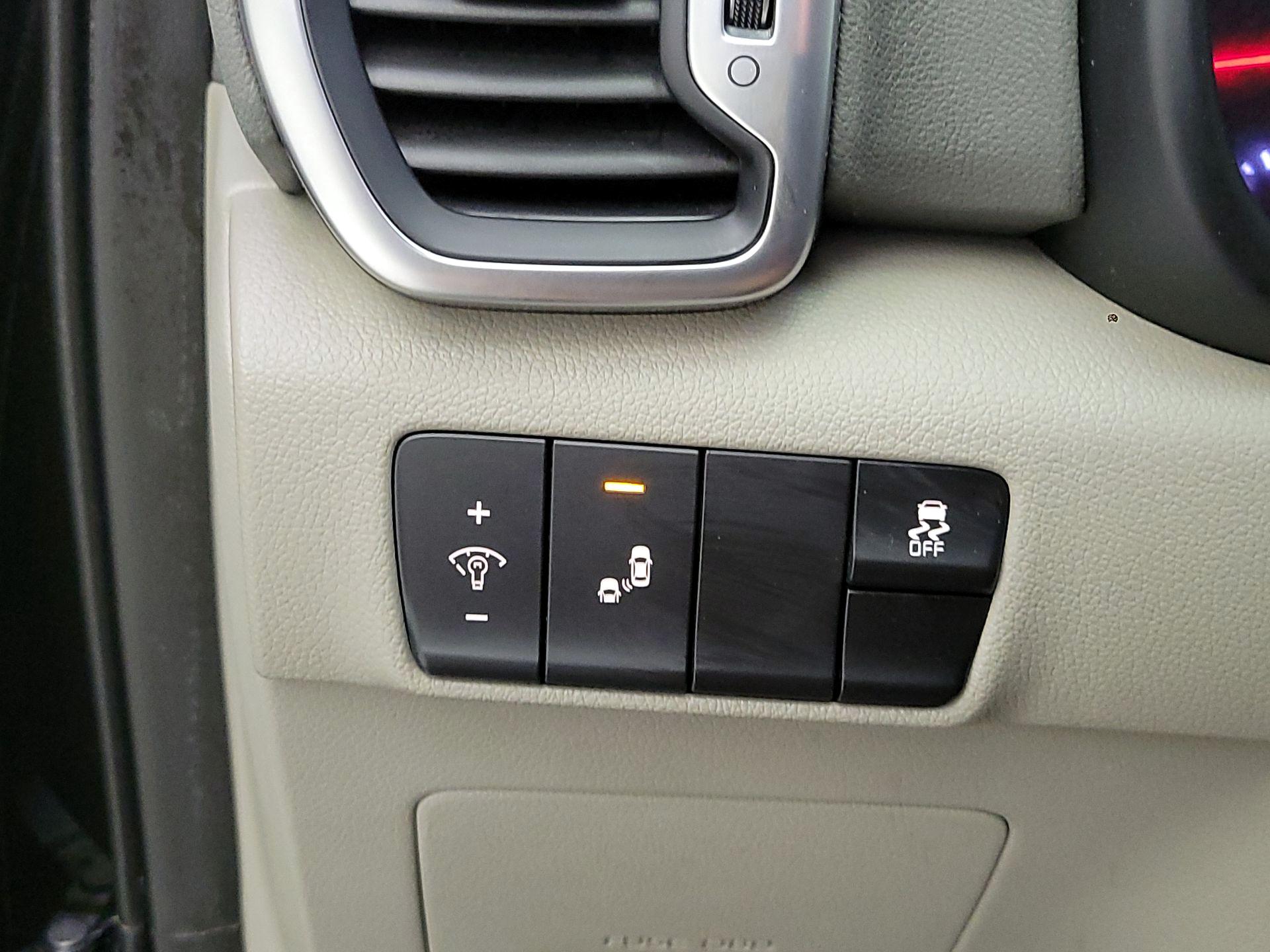 Thumbnail: 2019 Kia Sportage - 13