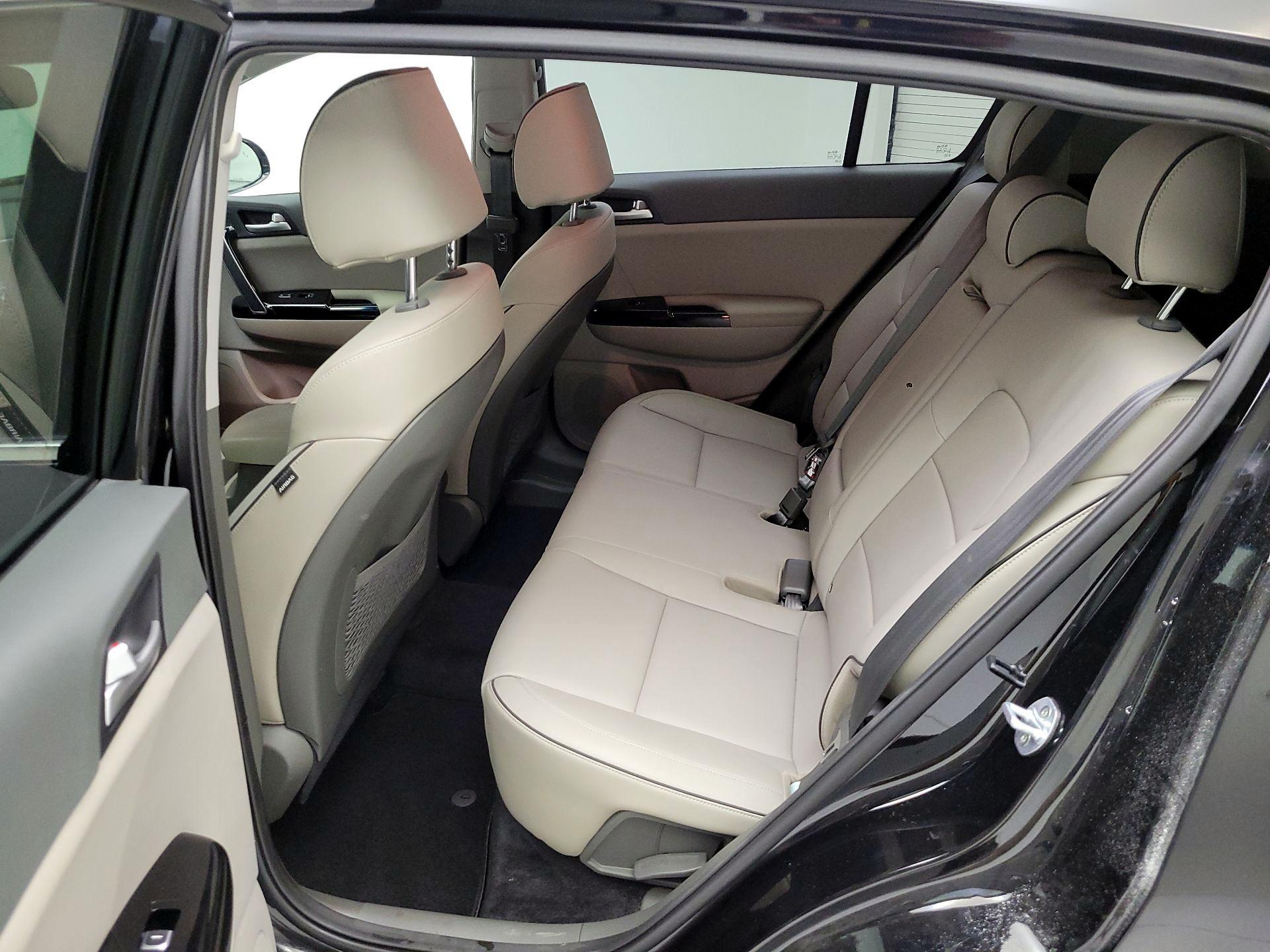 Thumbnail: 2019 Kia Sportage - 19