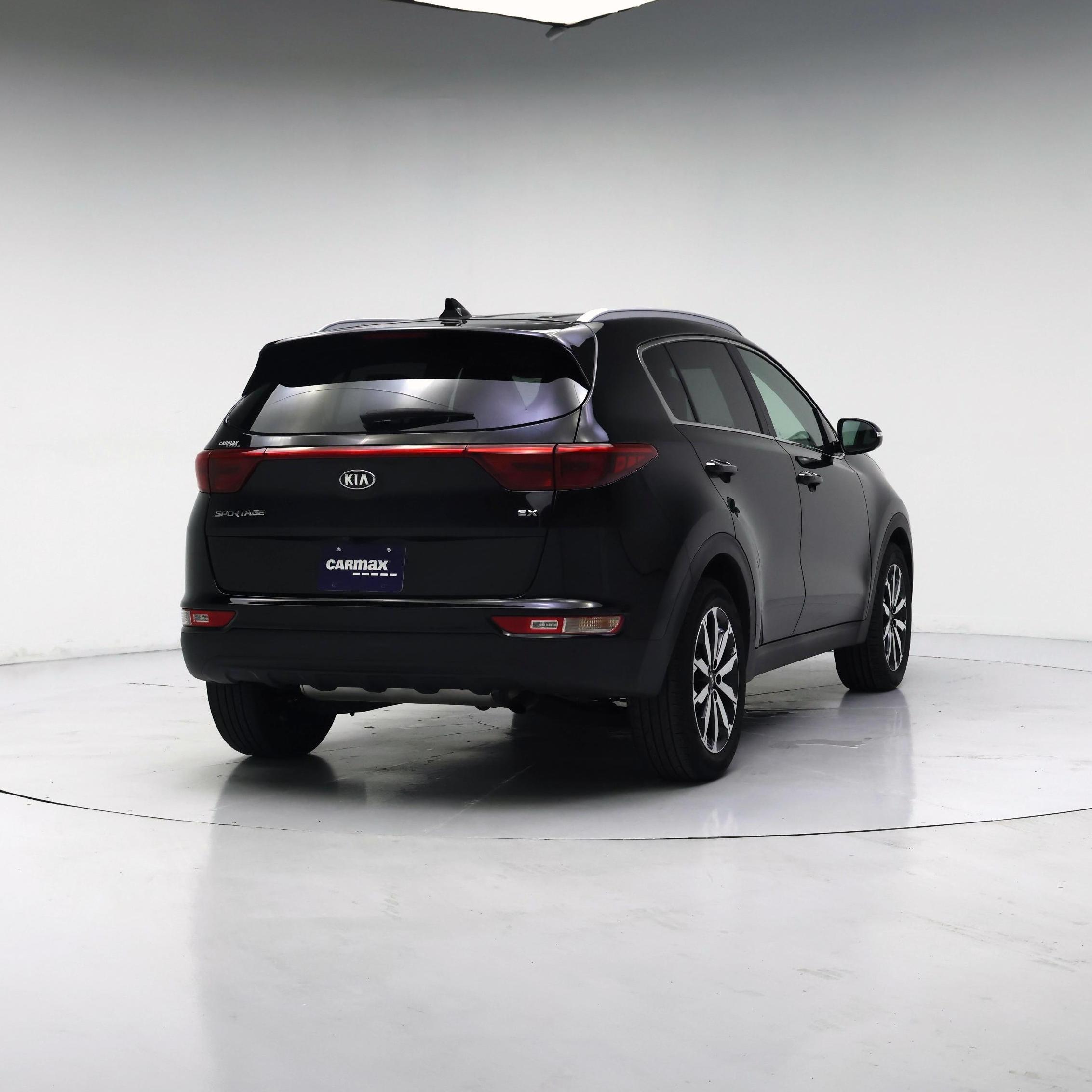 Thumbnail: 2019 Kia Sportage - 8