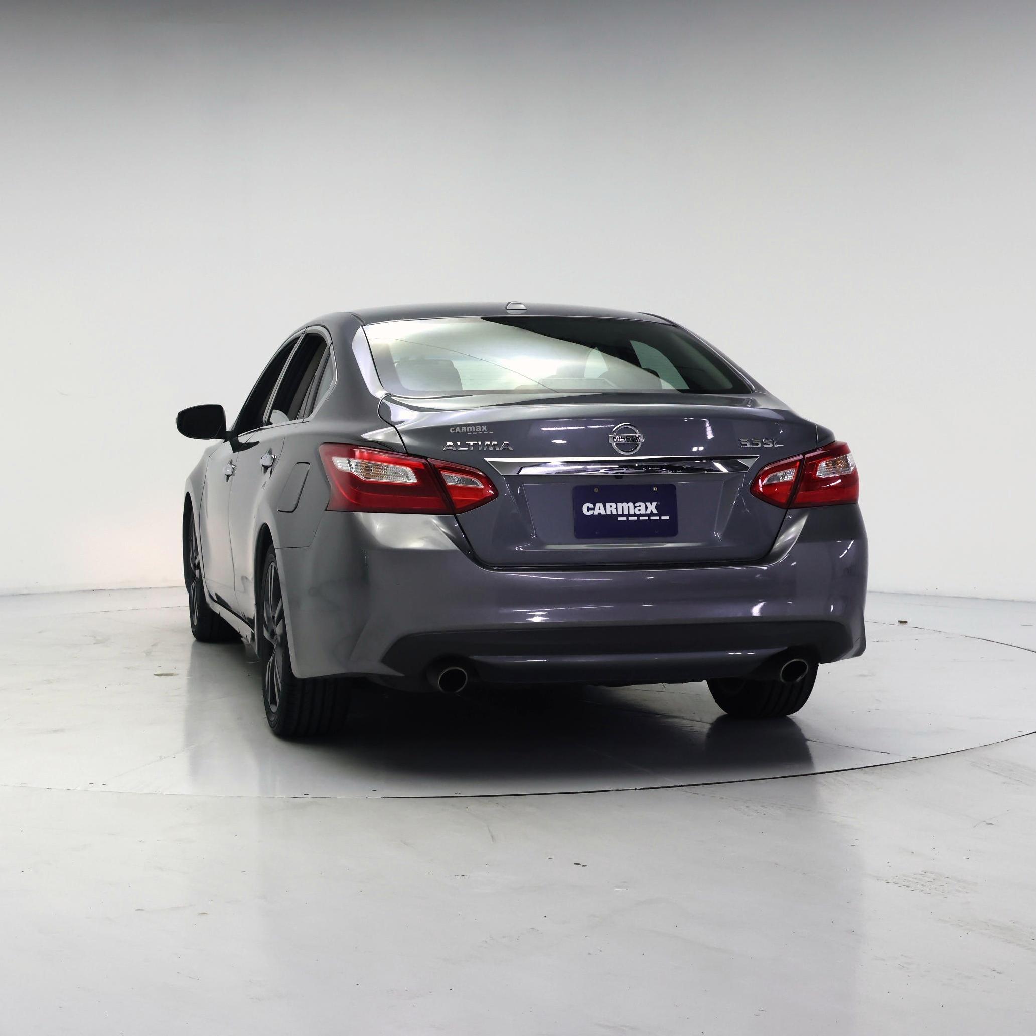 Thumbnail: 2016 Nissan Altima - 6