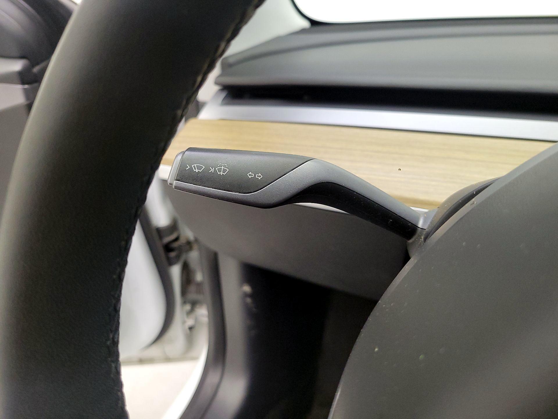 Thumbnail: 2021 Tesla Model 3 - 13