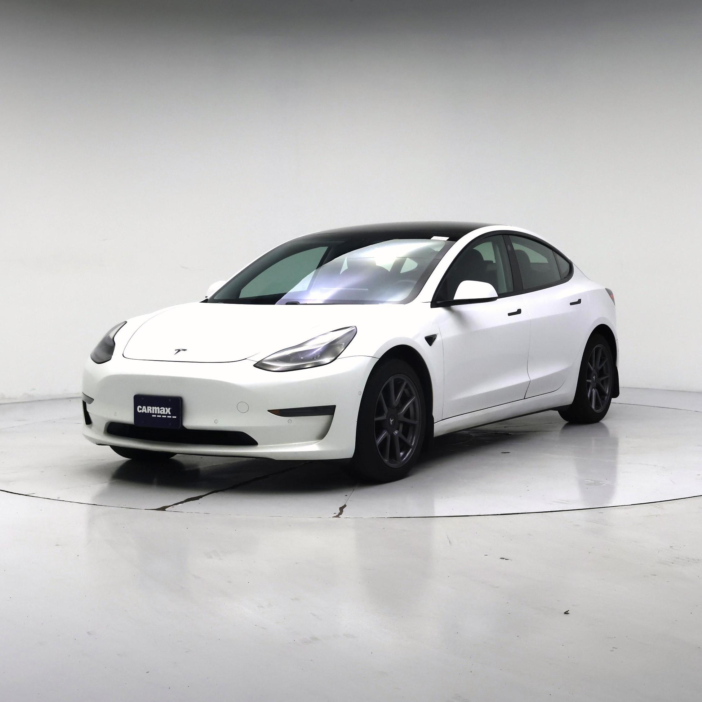 Thumbnail: 2021 Tesla Model 3 - 4