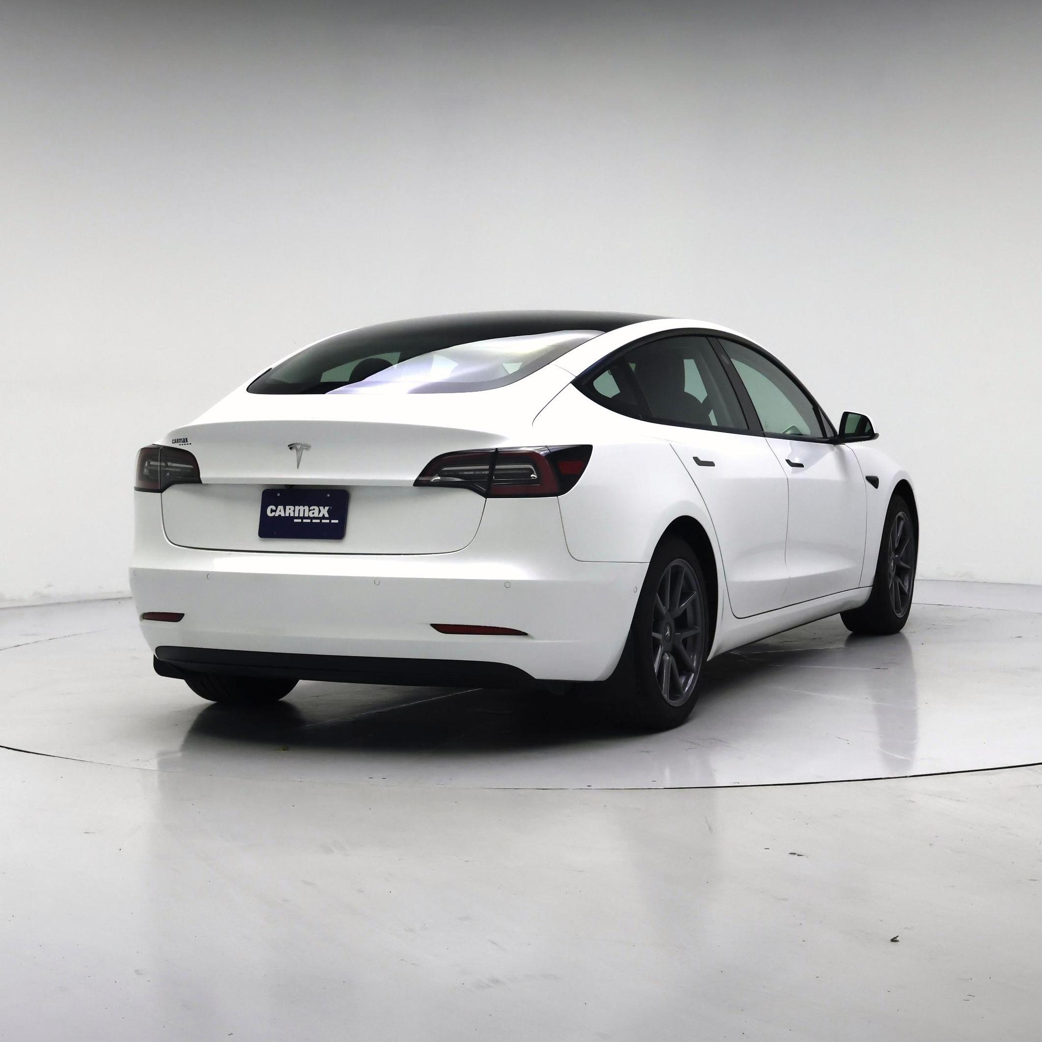 Thumbnail: 2021 Tesla Model 3 - 8