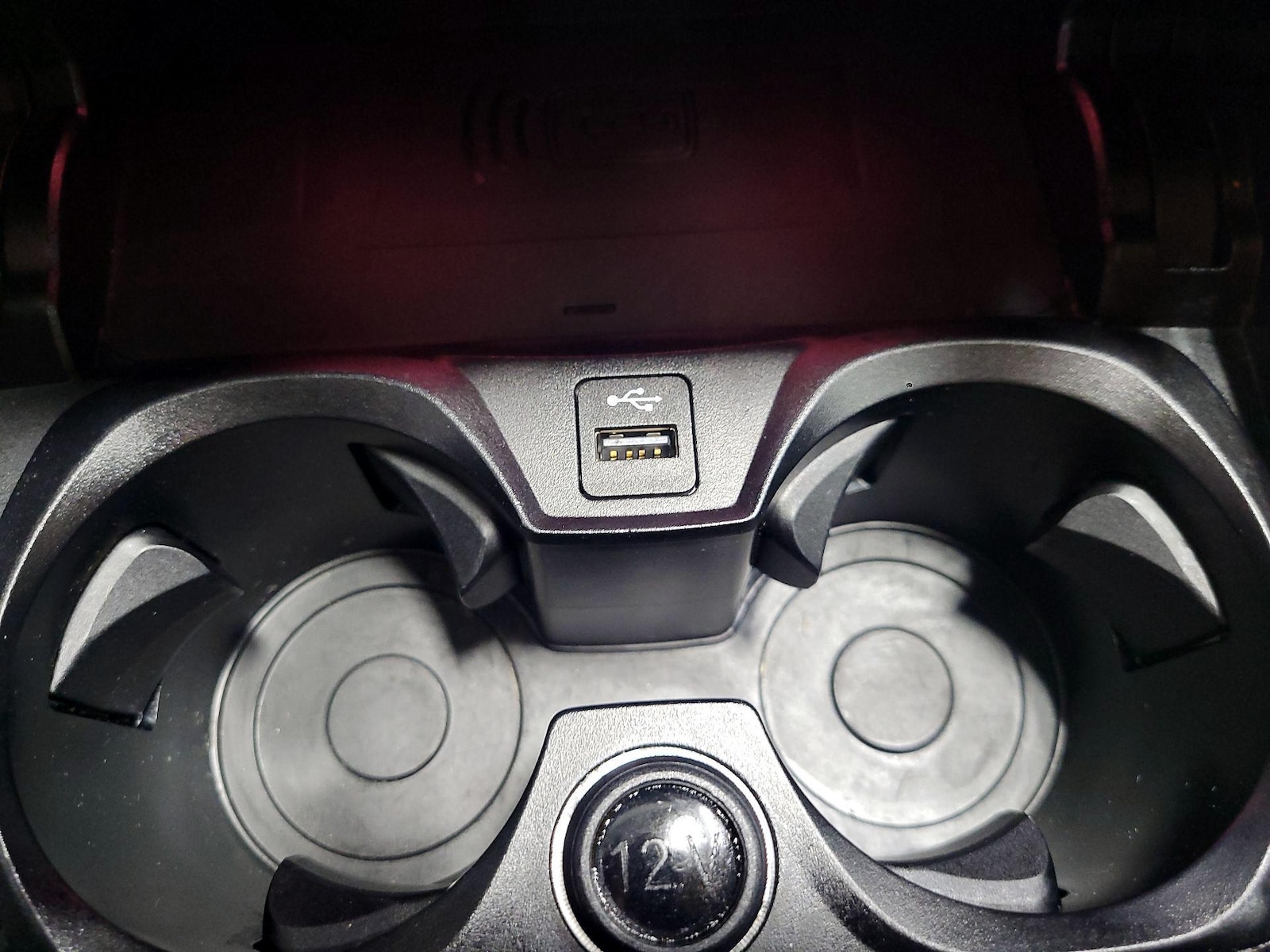 2023 BMW 3 Series 330e - Photo 20
