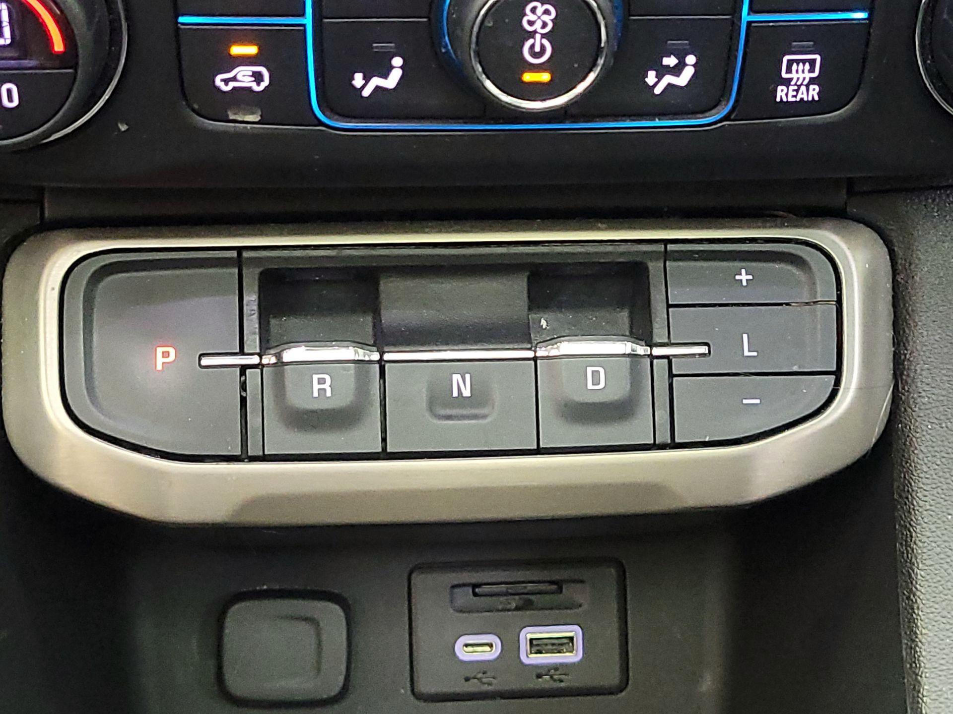 Thumbnail: 2021 GMC Acadia - 18