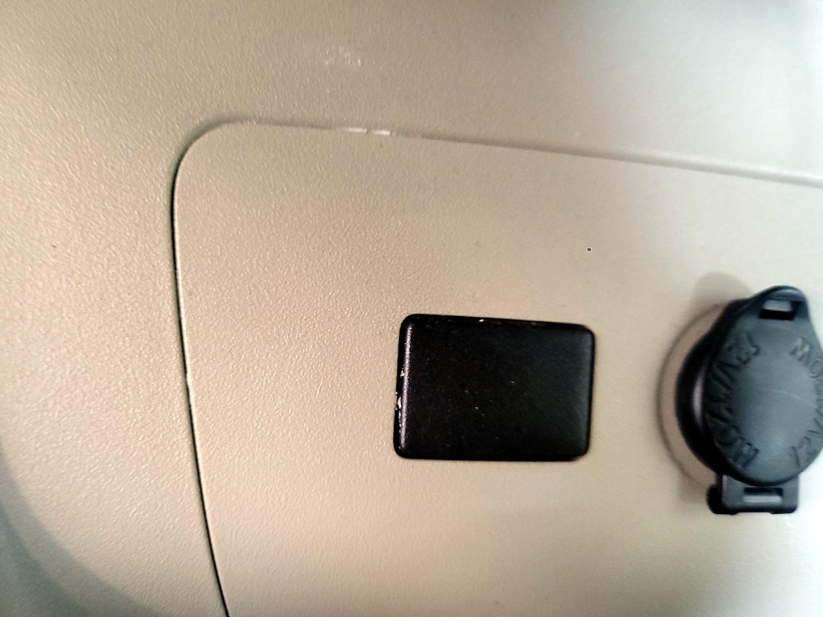 2015 Toyota Prius Three - Photo 19