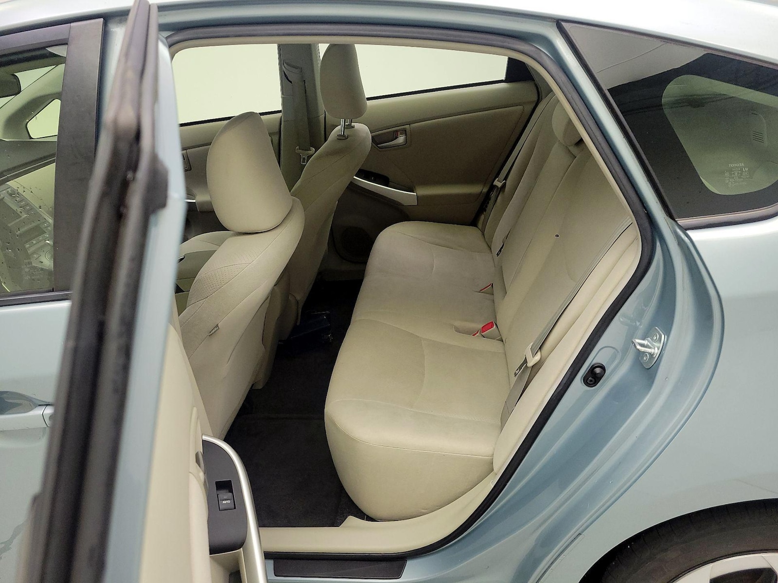 2015 Toyota Prius Three - Photo 20