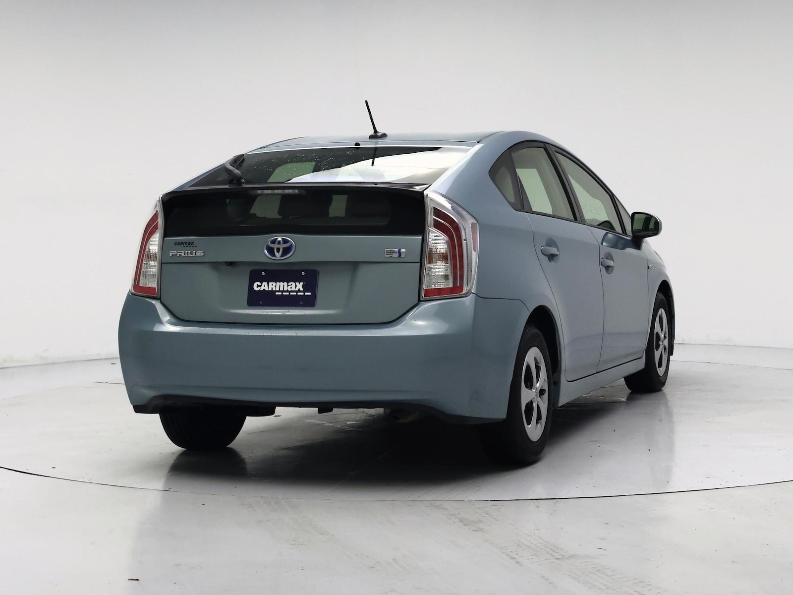 2015 Toyota Prius Three - Photo 9