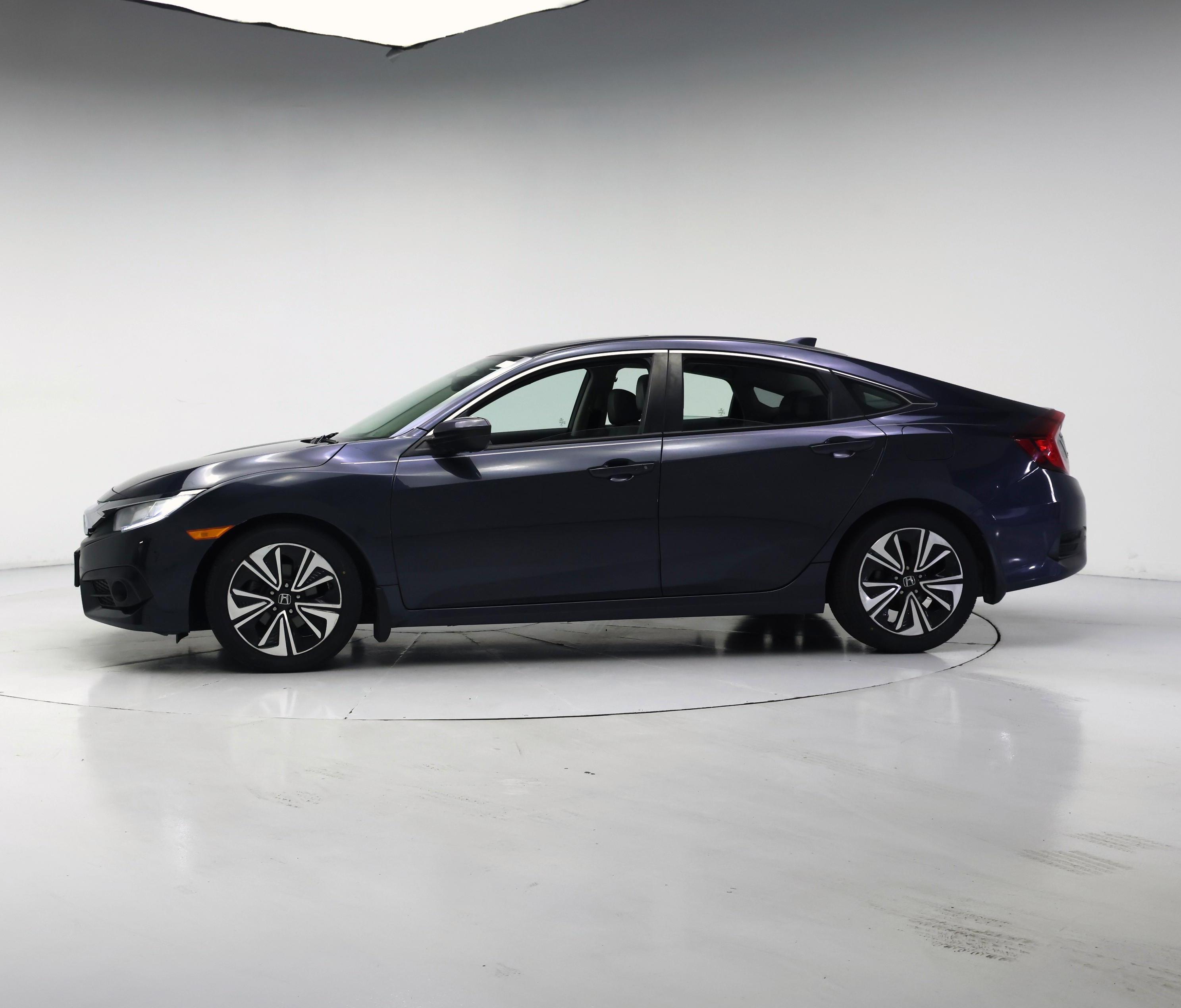 Thumbnail: 2017 Honda Civic - 3