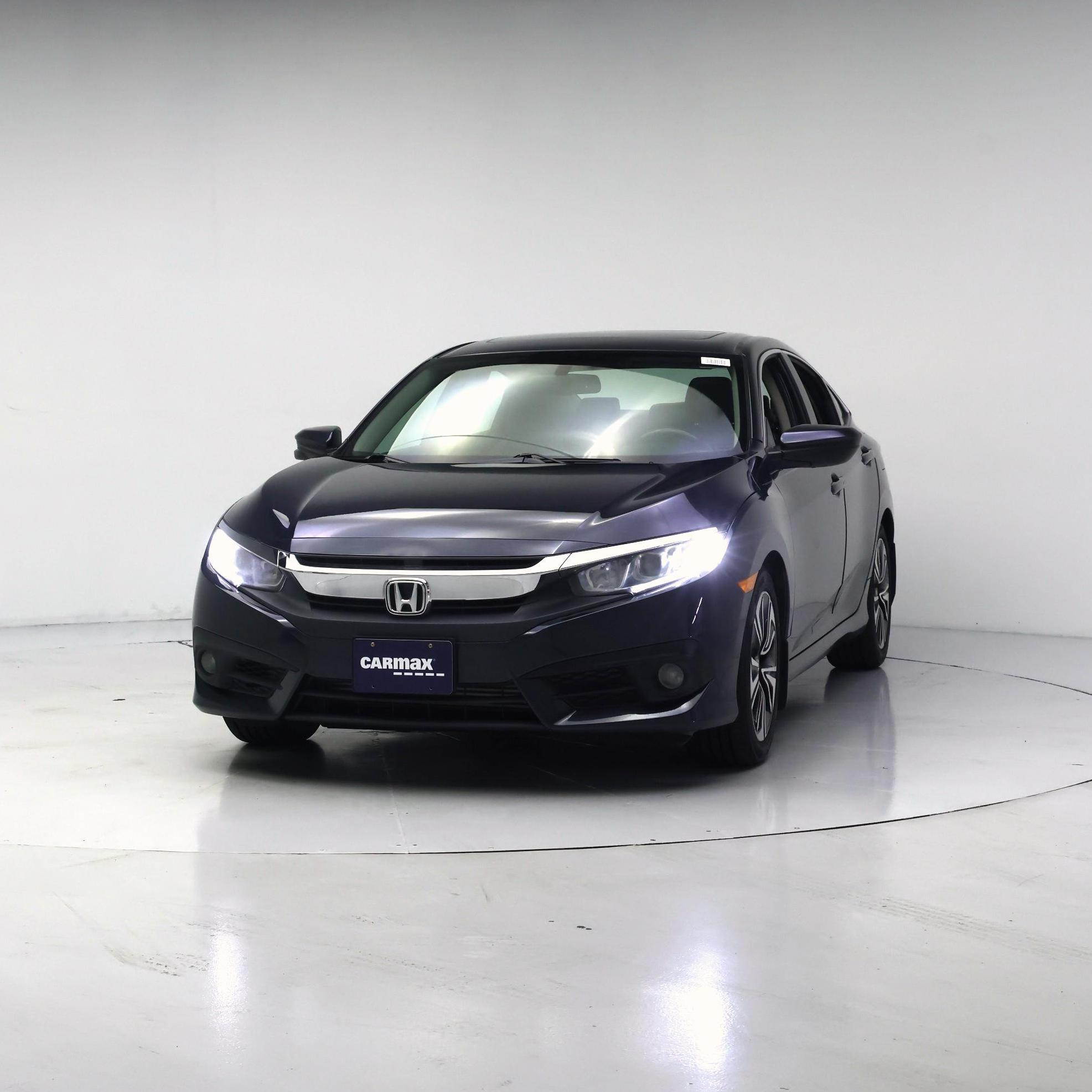 Thumbnail: 2017 Honda Civic - 4