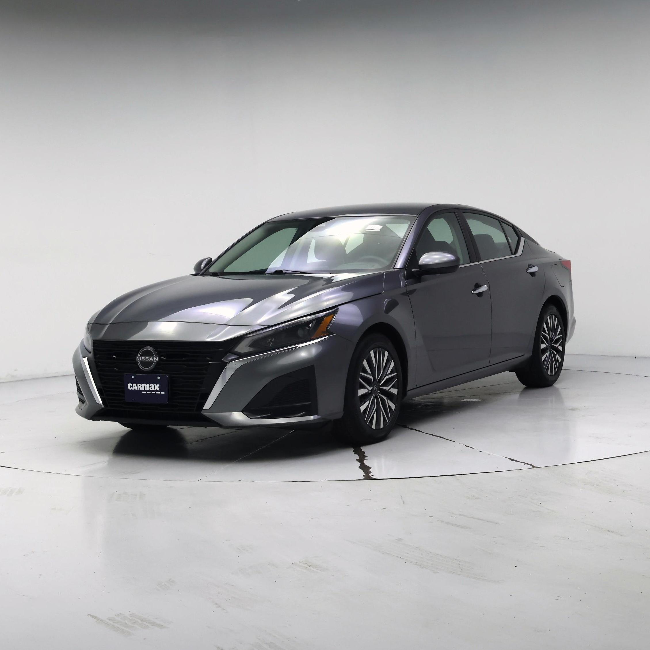 Thumbnail: 2023 Nissan Altima - 4