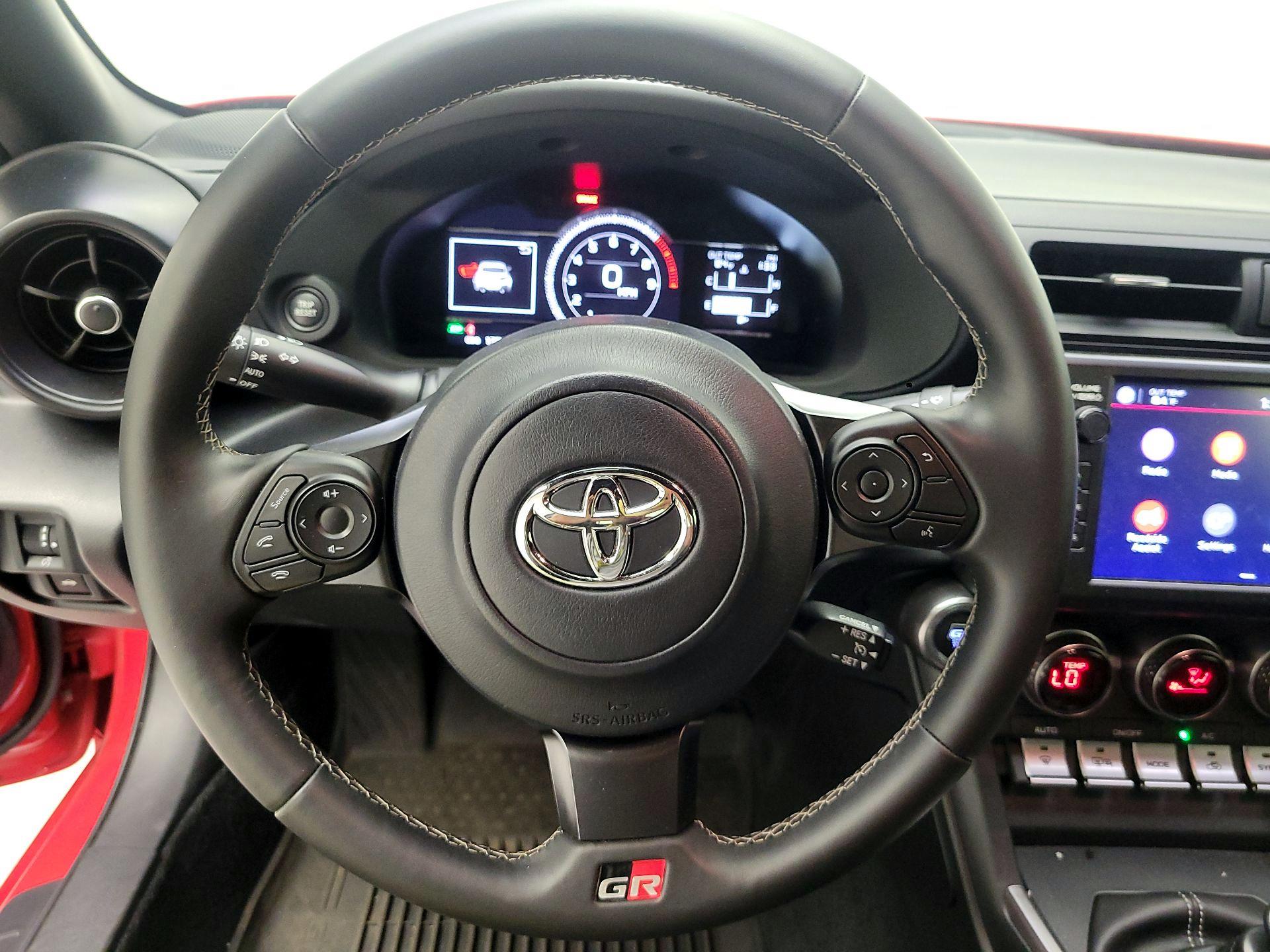 Thumbnail: 2023 Toyota GR86 - 10