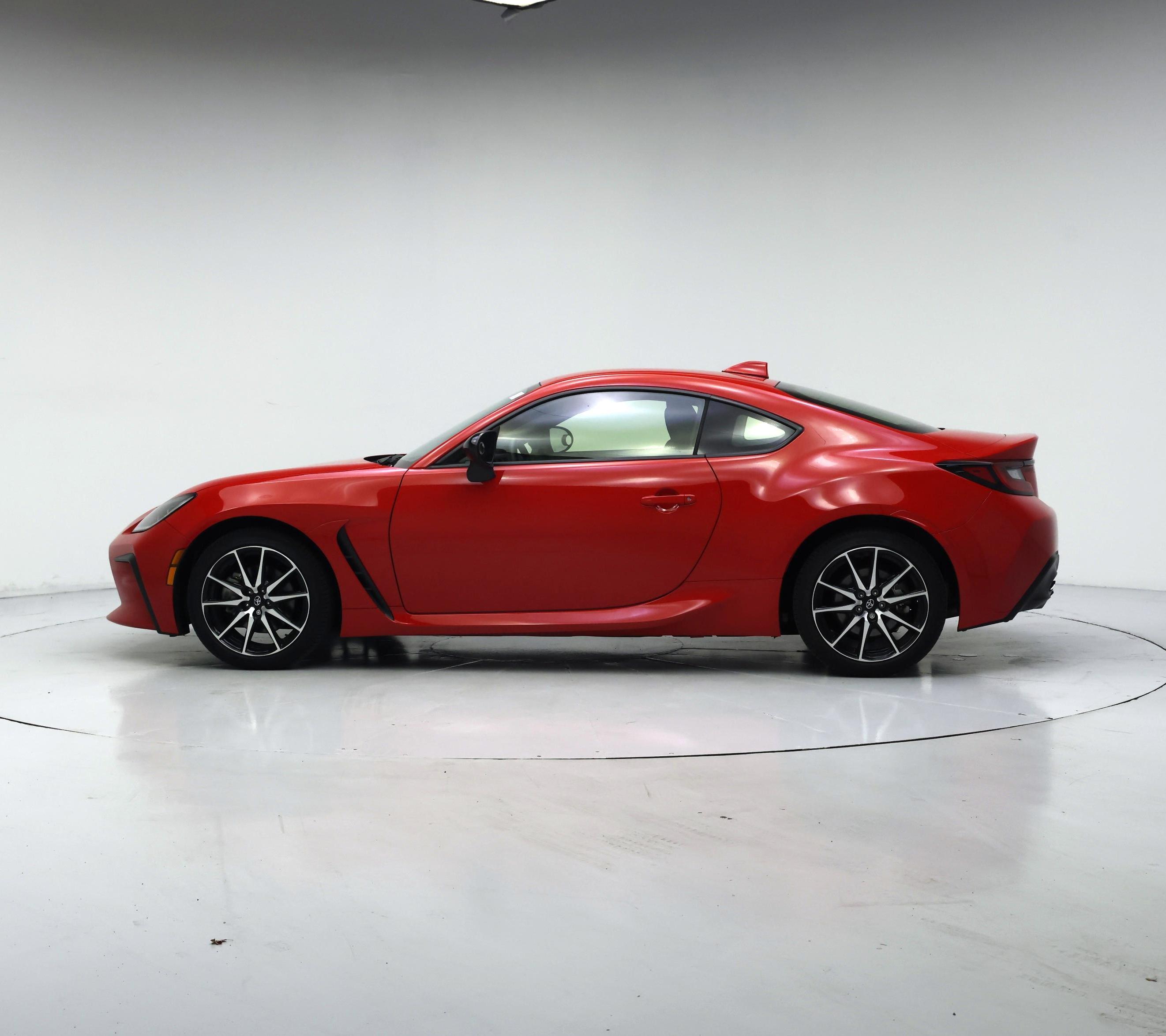 Thumbnail: 2023 Toyota GR86 - 3