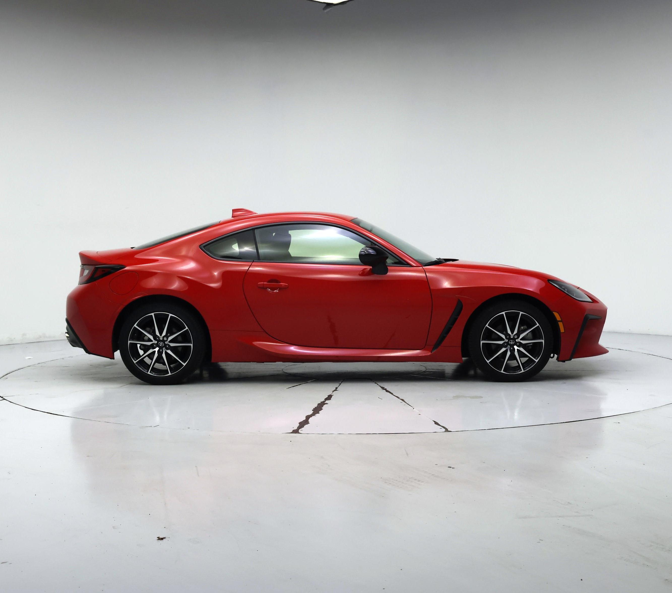 Thumbnail: 2023 Toyota GR86 - 7