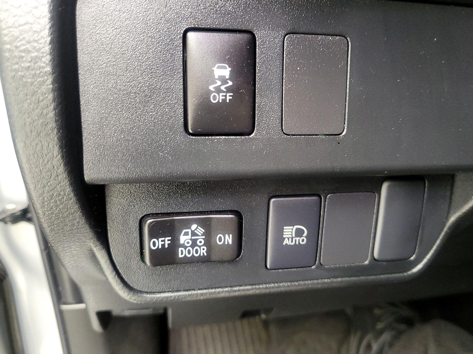 2023 Toyota Tacoma SR - Photo 14