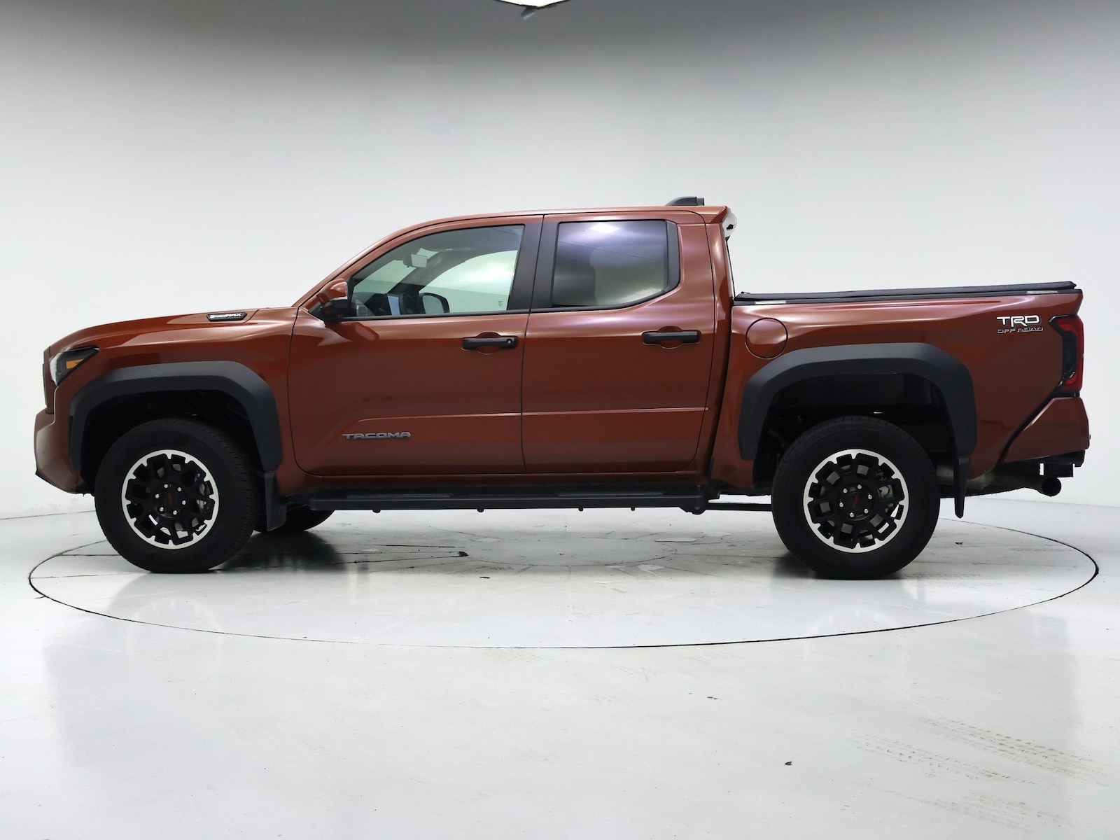2025 Toyota Tacoma TRD Off Road - Photo 4