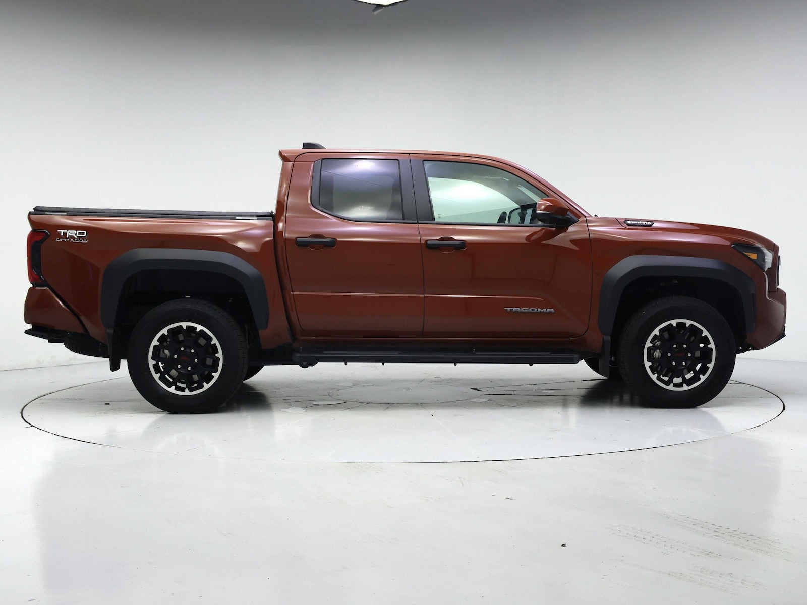 2025 Toyota Tacoma TRD Off Road - Photo 8
