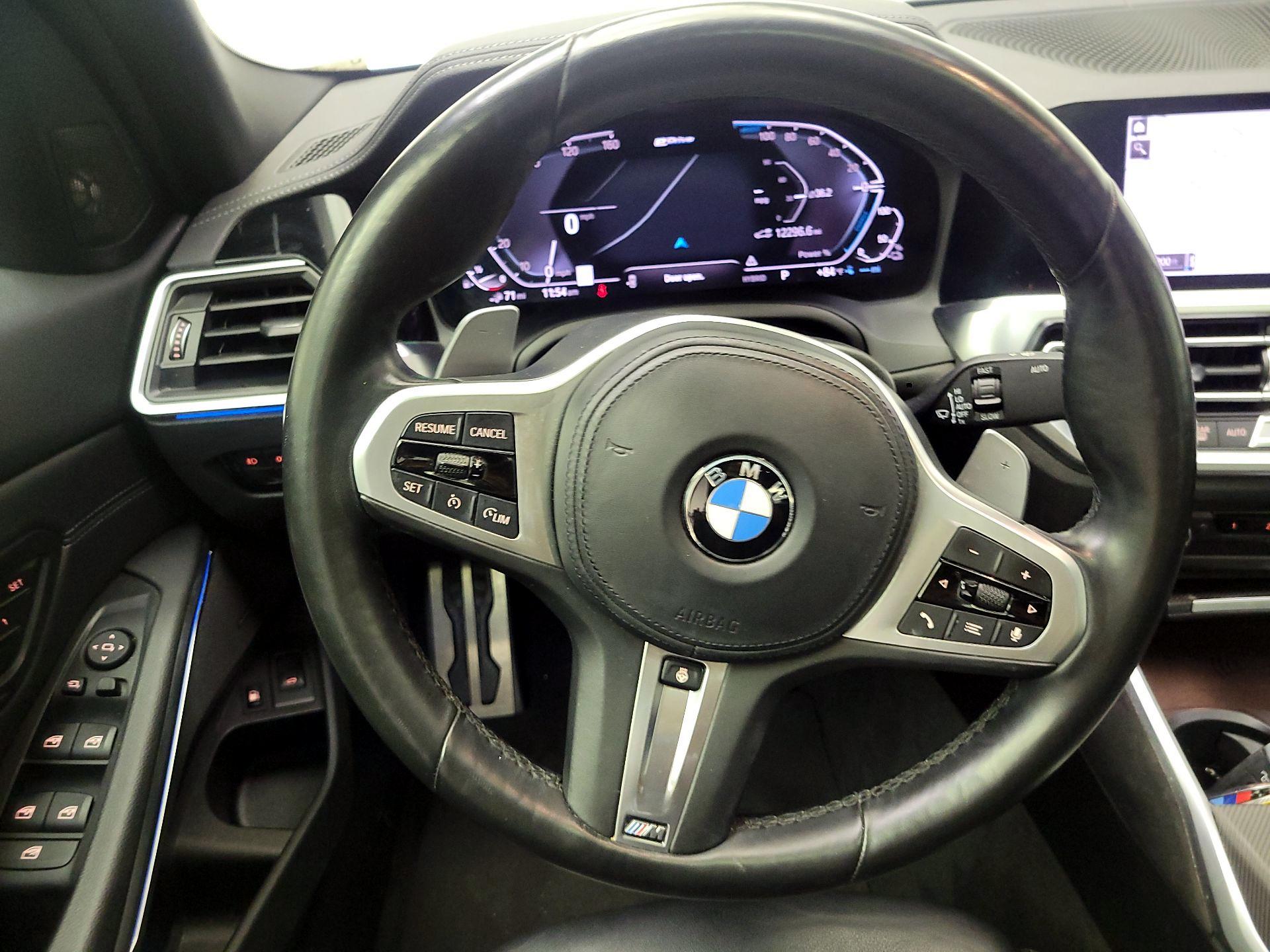 Thumbnail: 2021 BMW 3 Series - 10