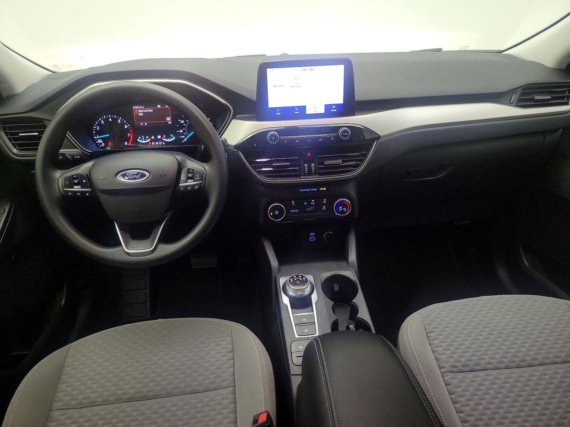Thumbnail: 2021 Ford Escape - 9