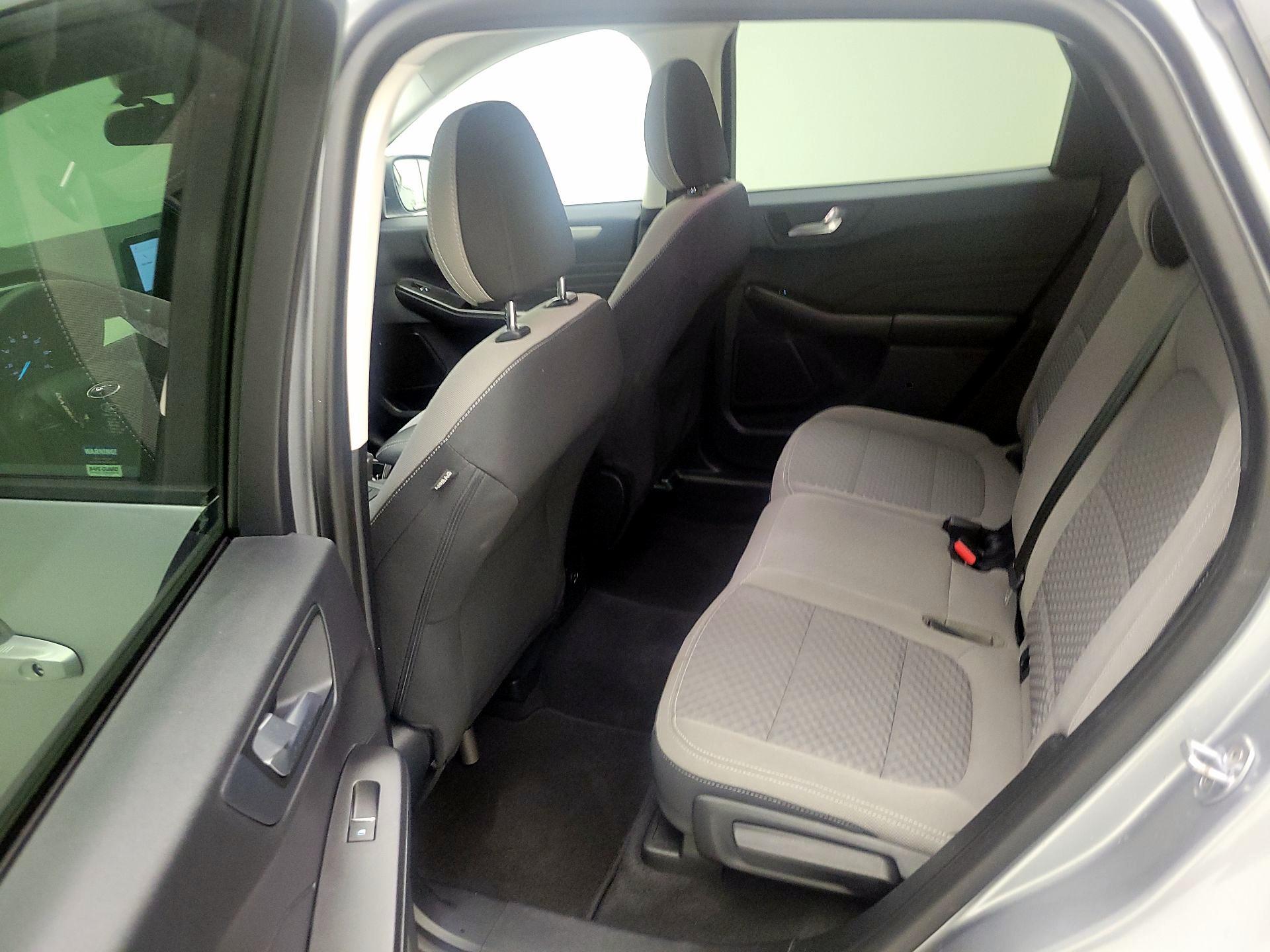 Thumbnail: 2021 Ford Escape - 19