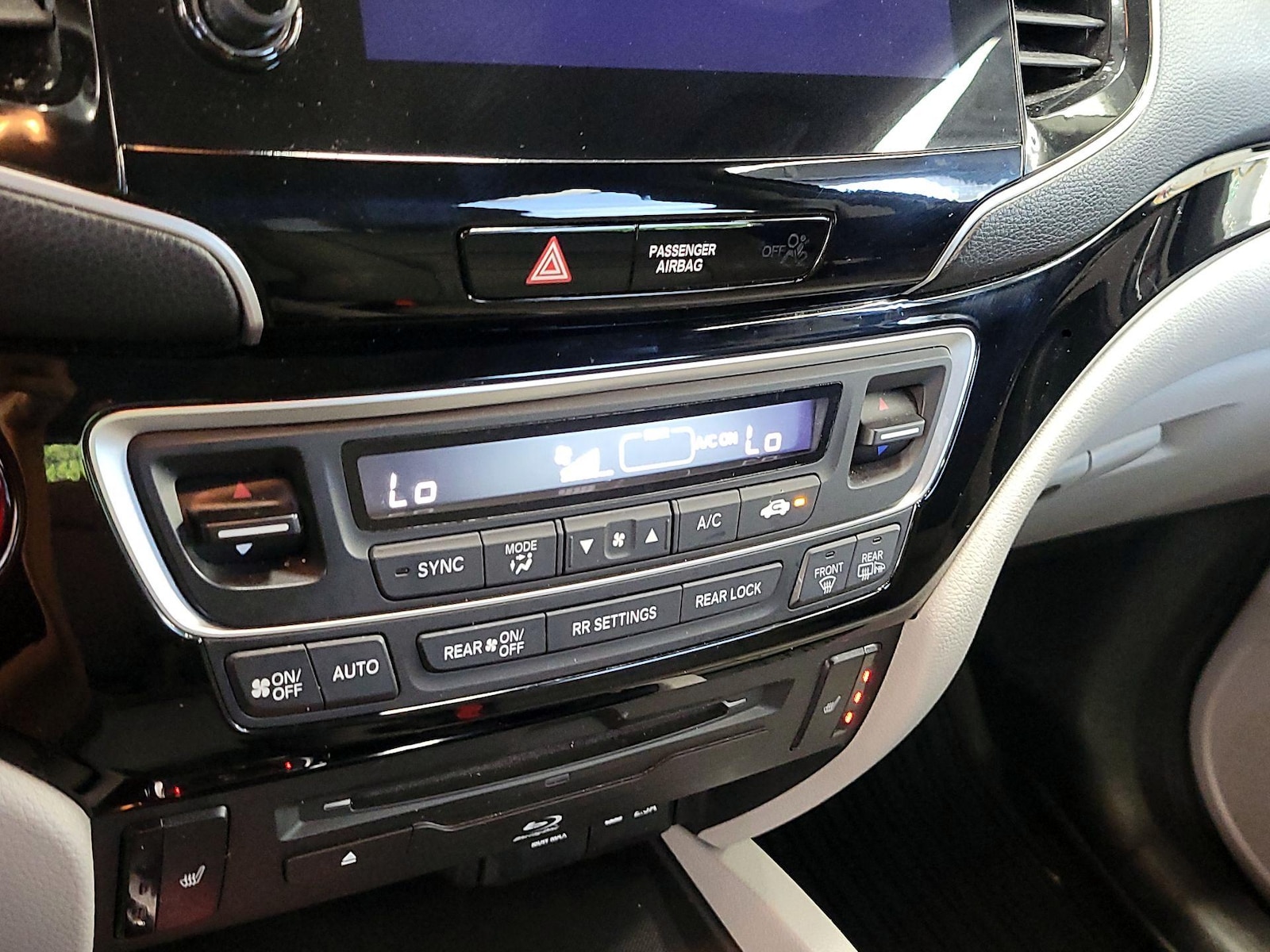 2019 Honda Pilot Touring - Photo 17