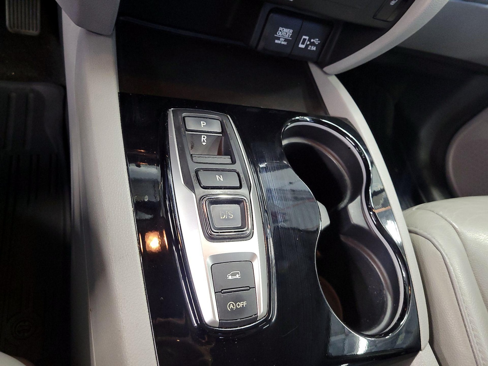 2019 Honda Pilot Touring - Photo 18