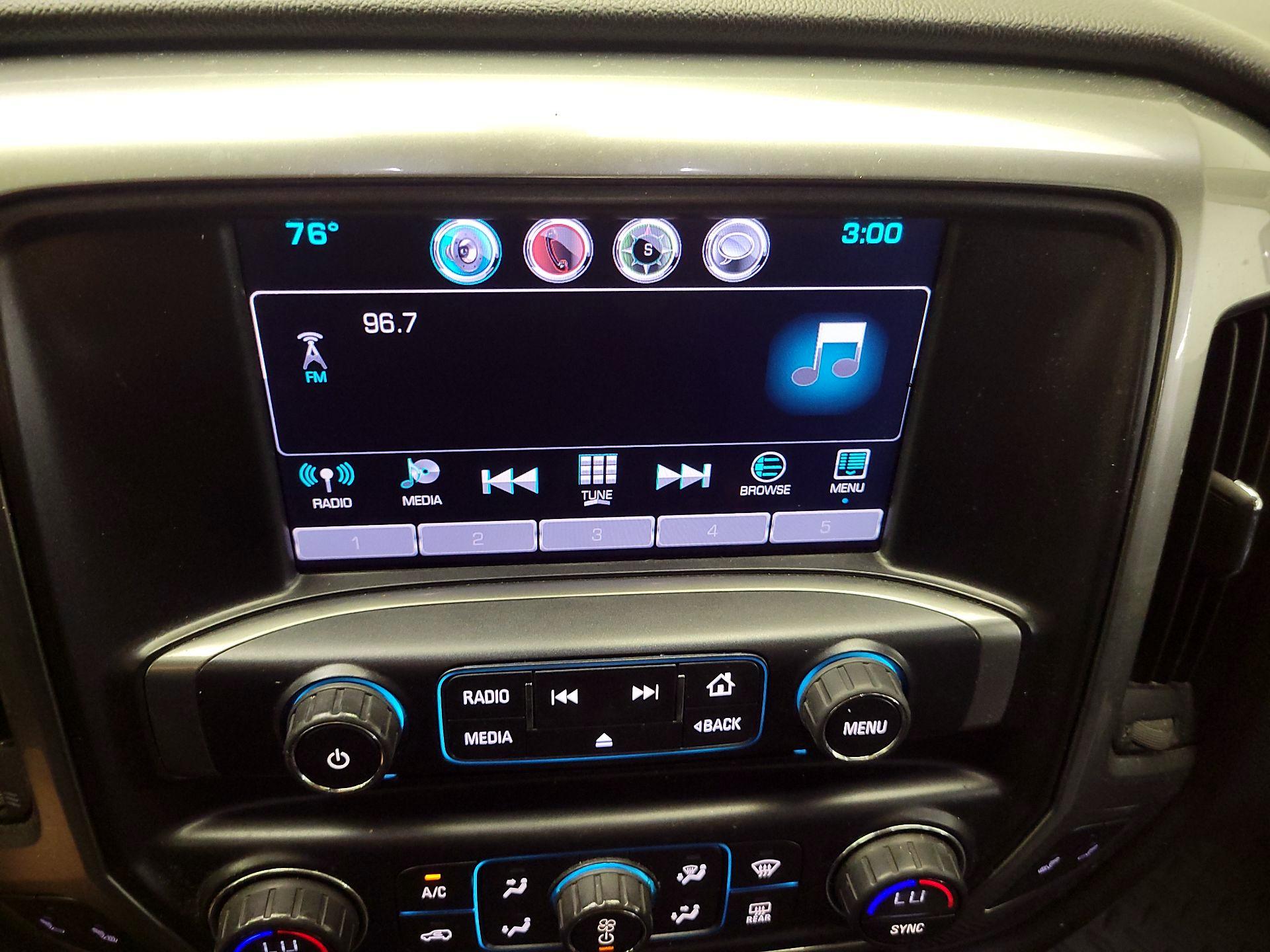 Thumbnail: 2016 Chevrolet Silverado 1500 - 16