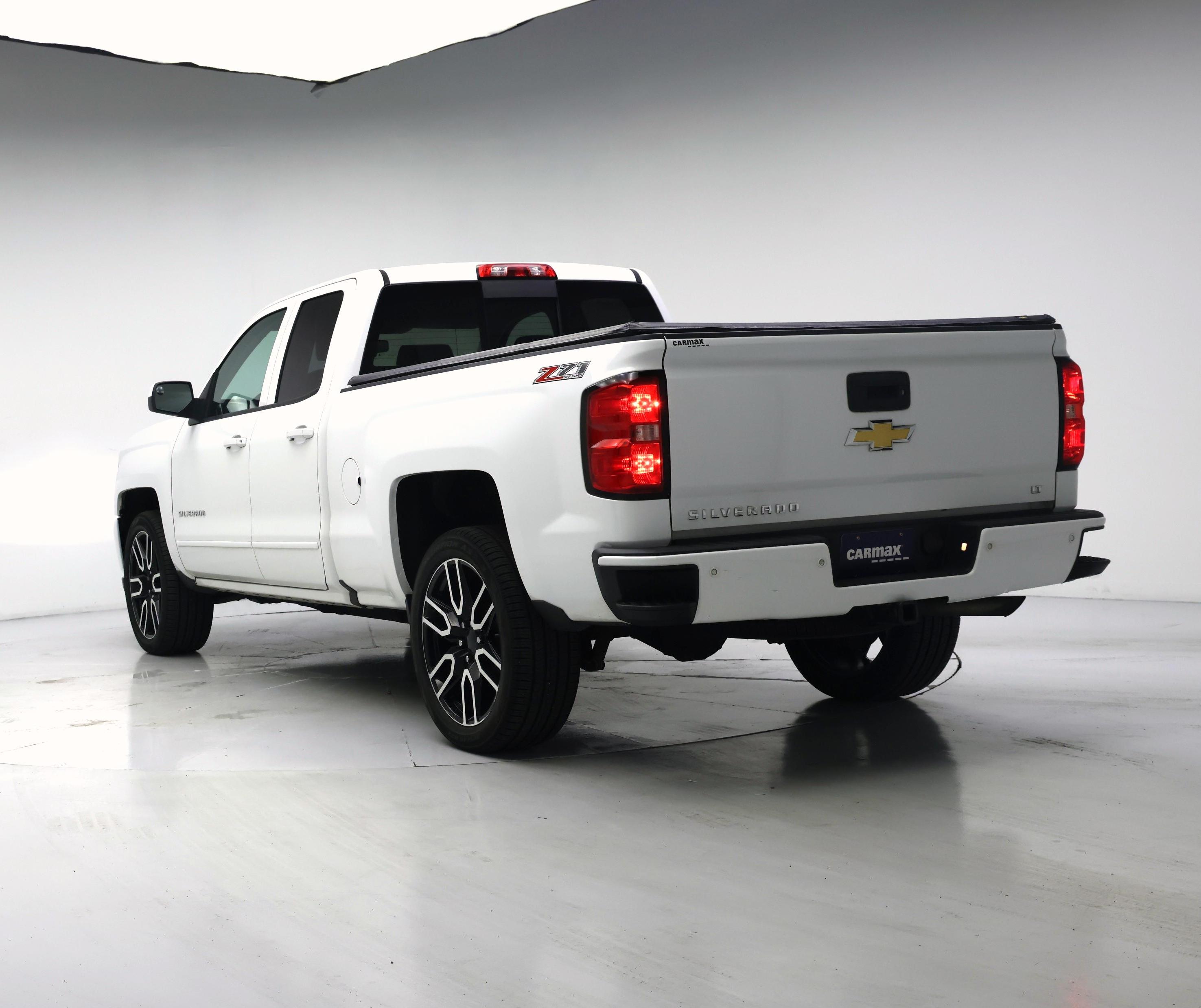 Thumbnail: 2016 Chevrolet Silverado 1500 - 2