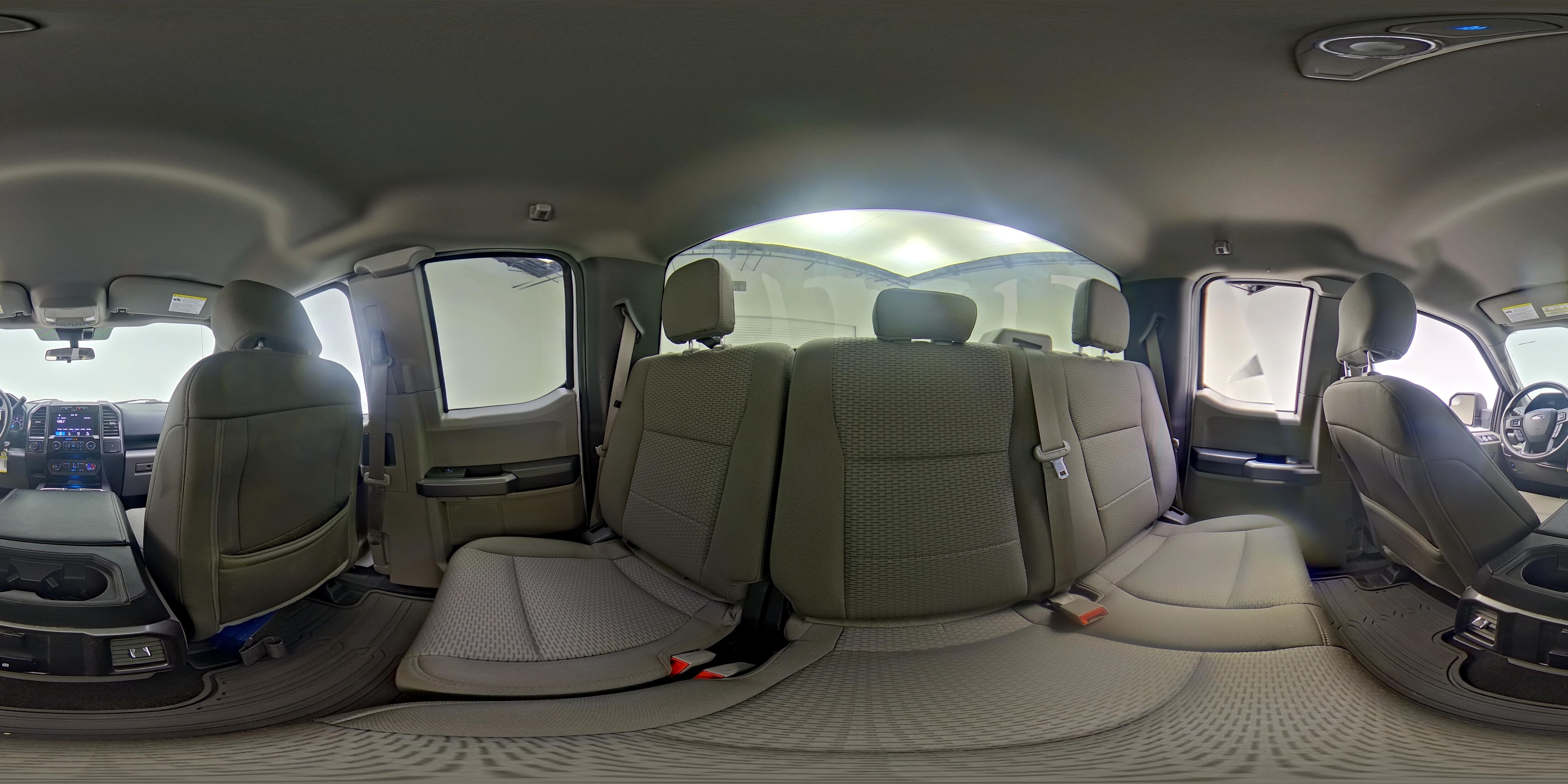 2019 Ford F-150 XLT - Photo 25