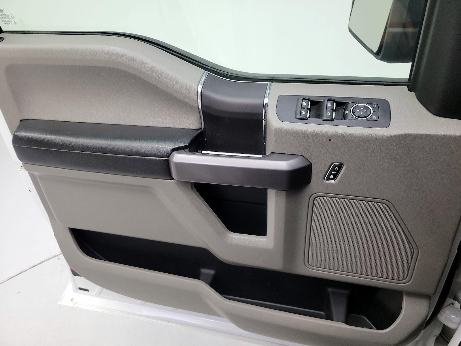 2019 Ford F-150 XLT - Photo 13