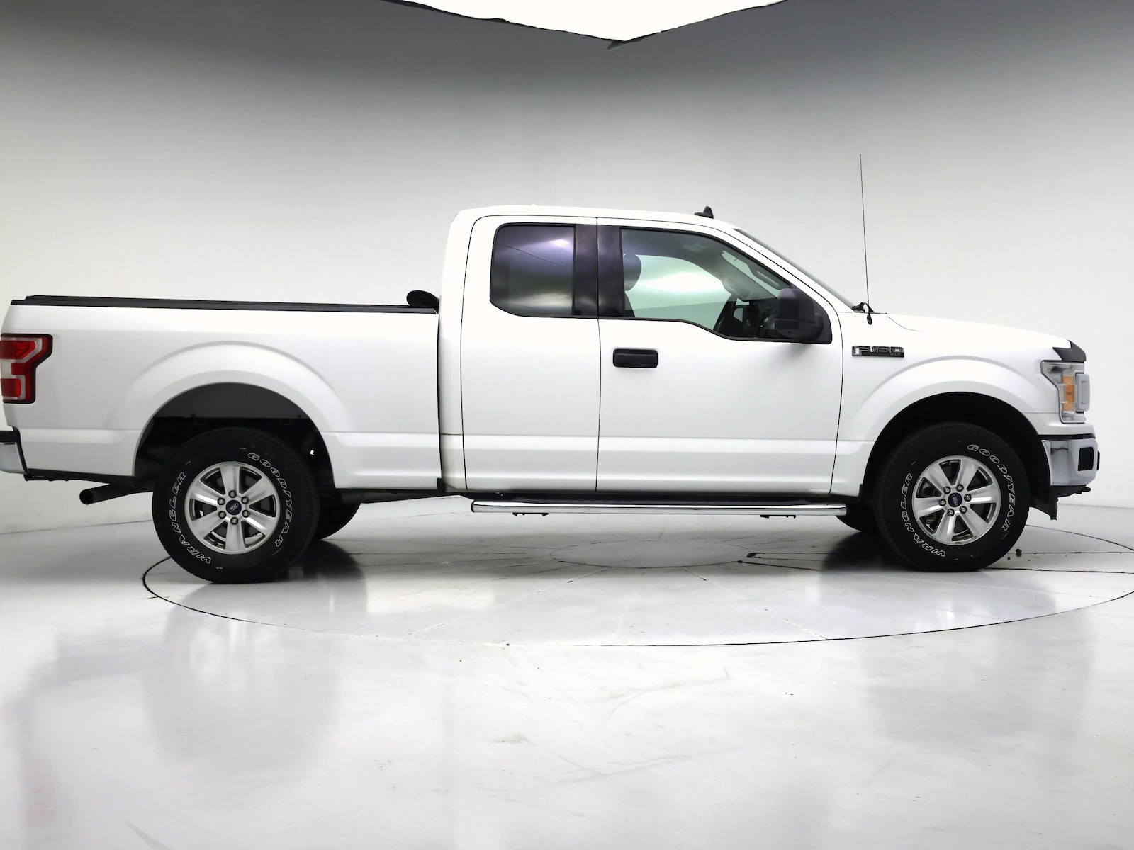 2019 Ford F-150 XLT - Photo 8