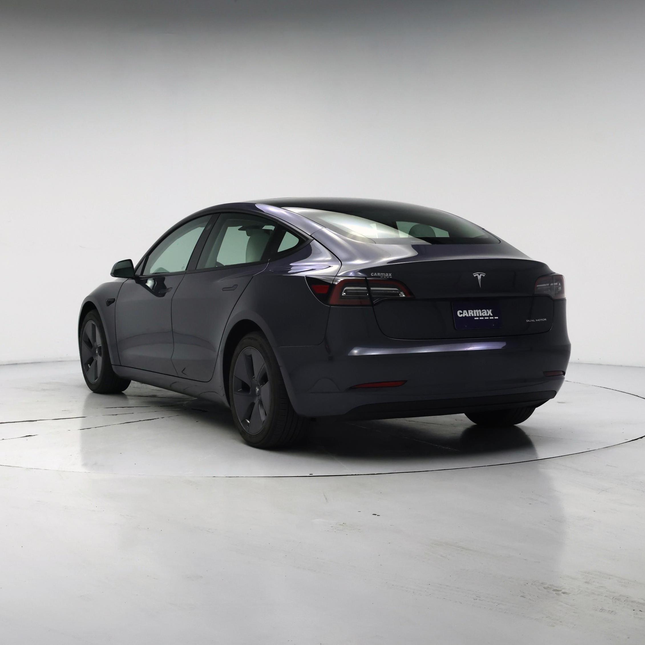 Thumbnail: 2023 Tesla Model 3 - 2