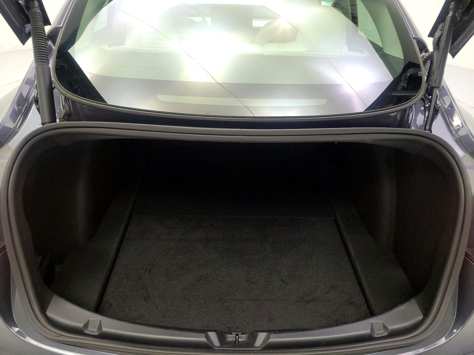 Thumbnail: 2023 Tesla Model 3 - 20