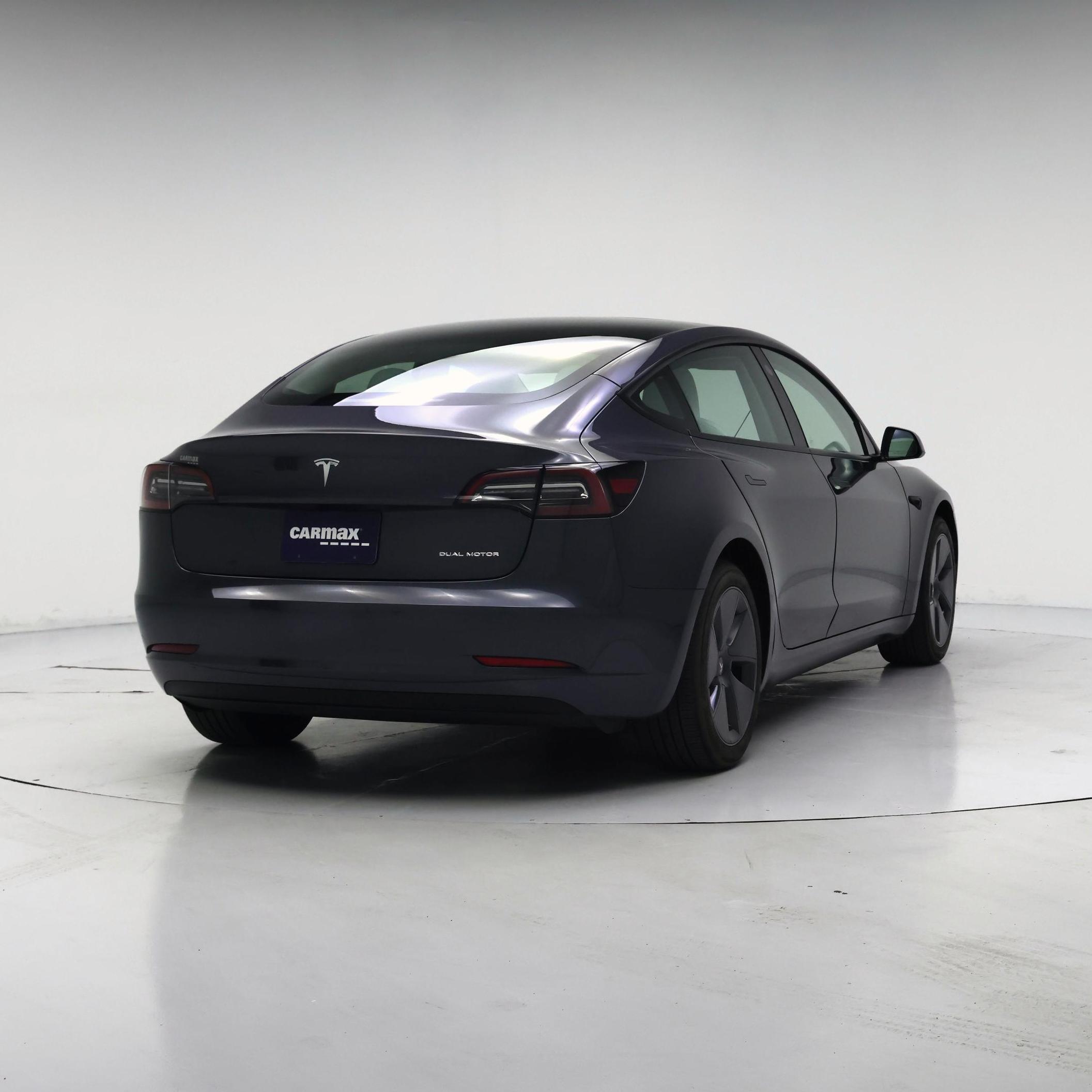 Thumbnail: 2023 Tesla Model 3 - 8