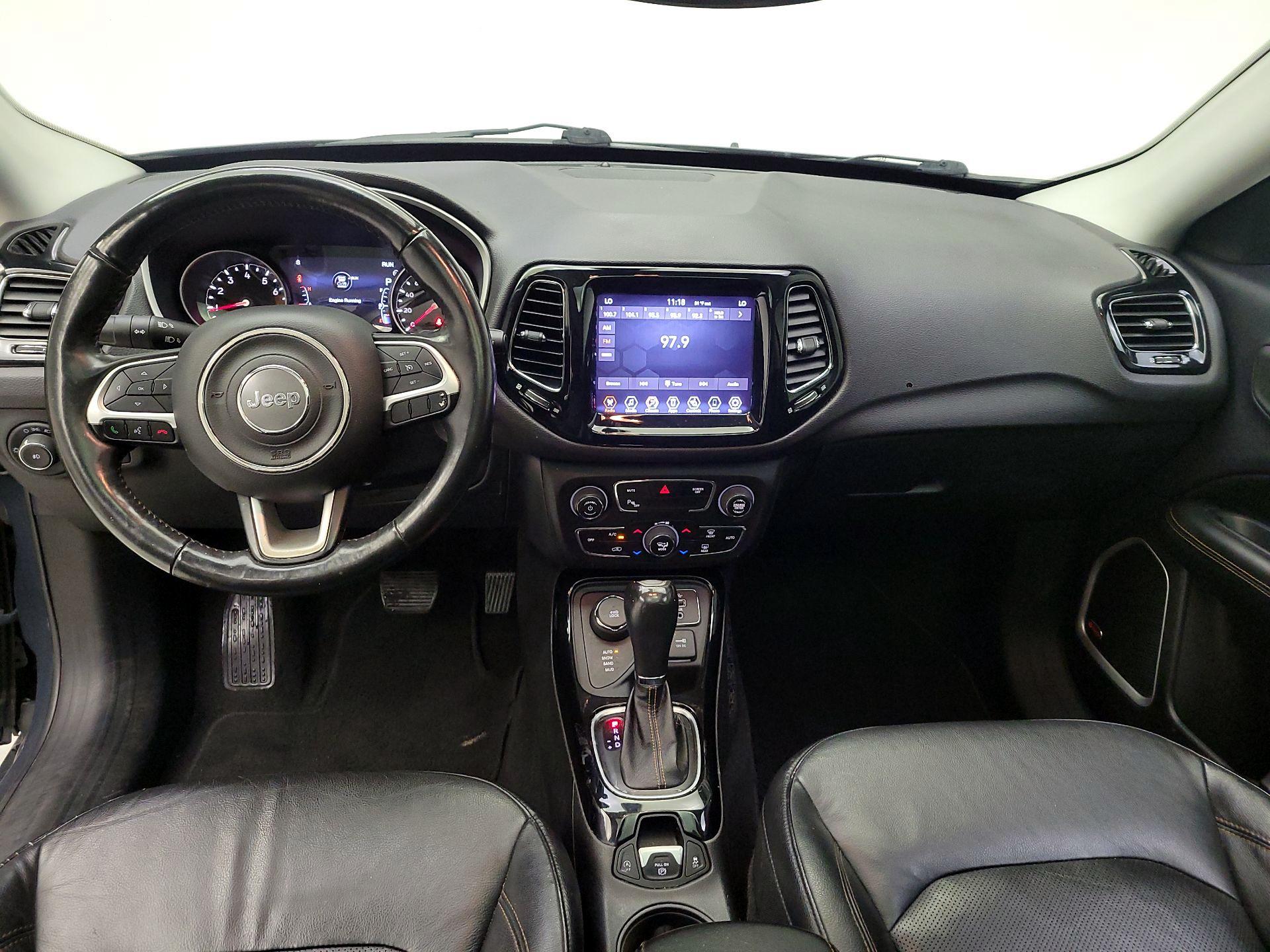 Thumbnail: 2017 Jeep Compass - 9