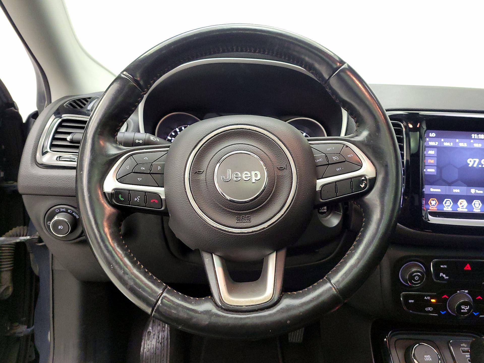 Thumbnail: 2017 Jeep Compass - 10