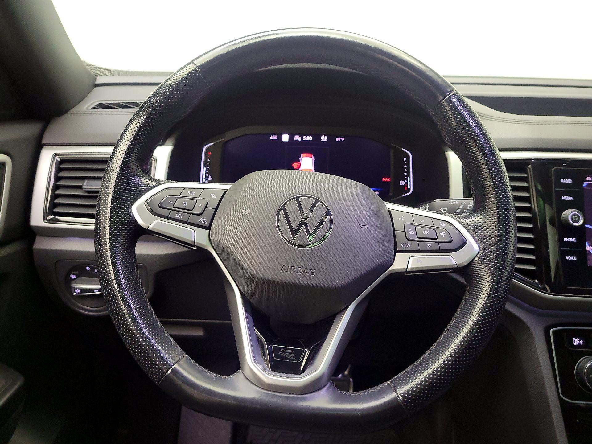 Thumbnail: 2021 Volkswagen Atlas - 10