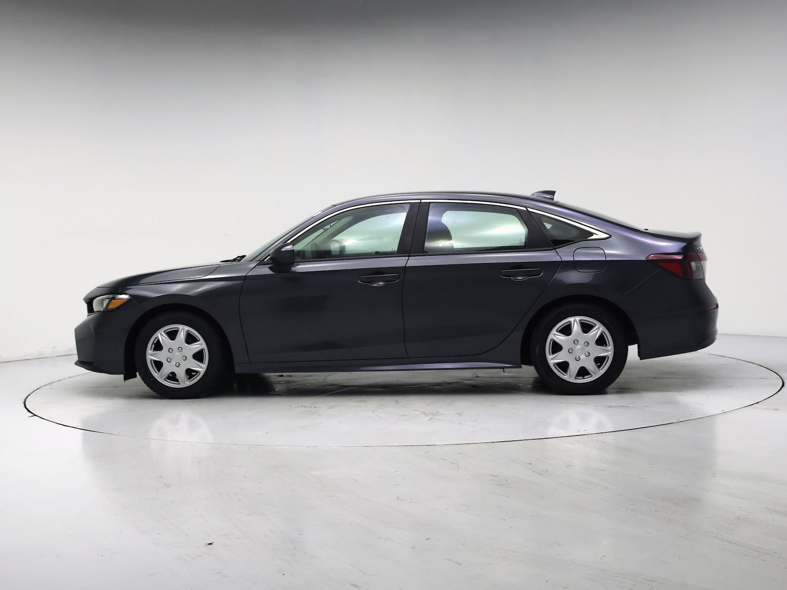2025 Honda Civic LX - Photo 4