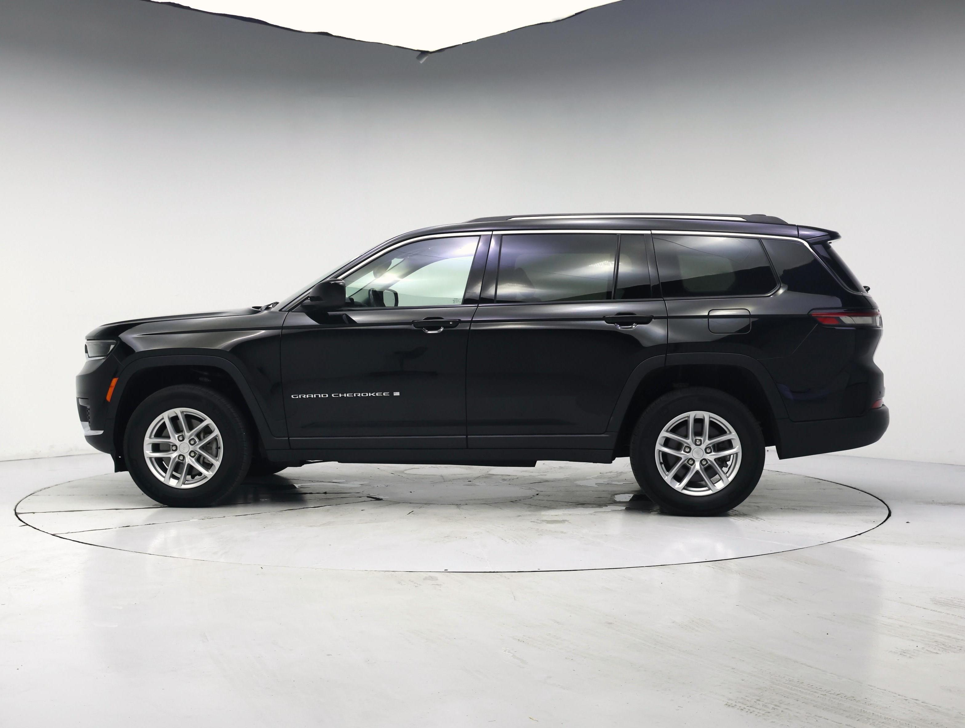 Thumbnail: 2023 Jeep Grand Cherokee L - 3