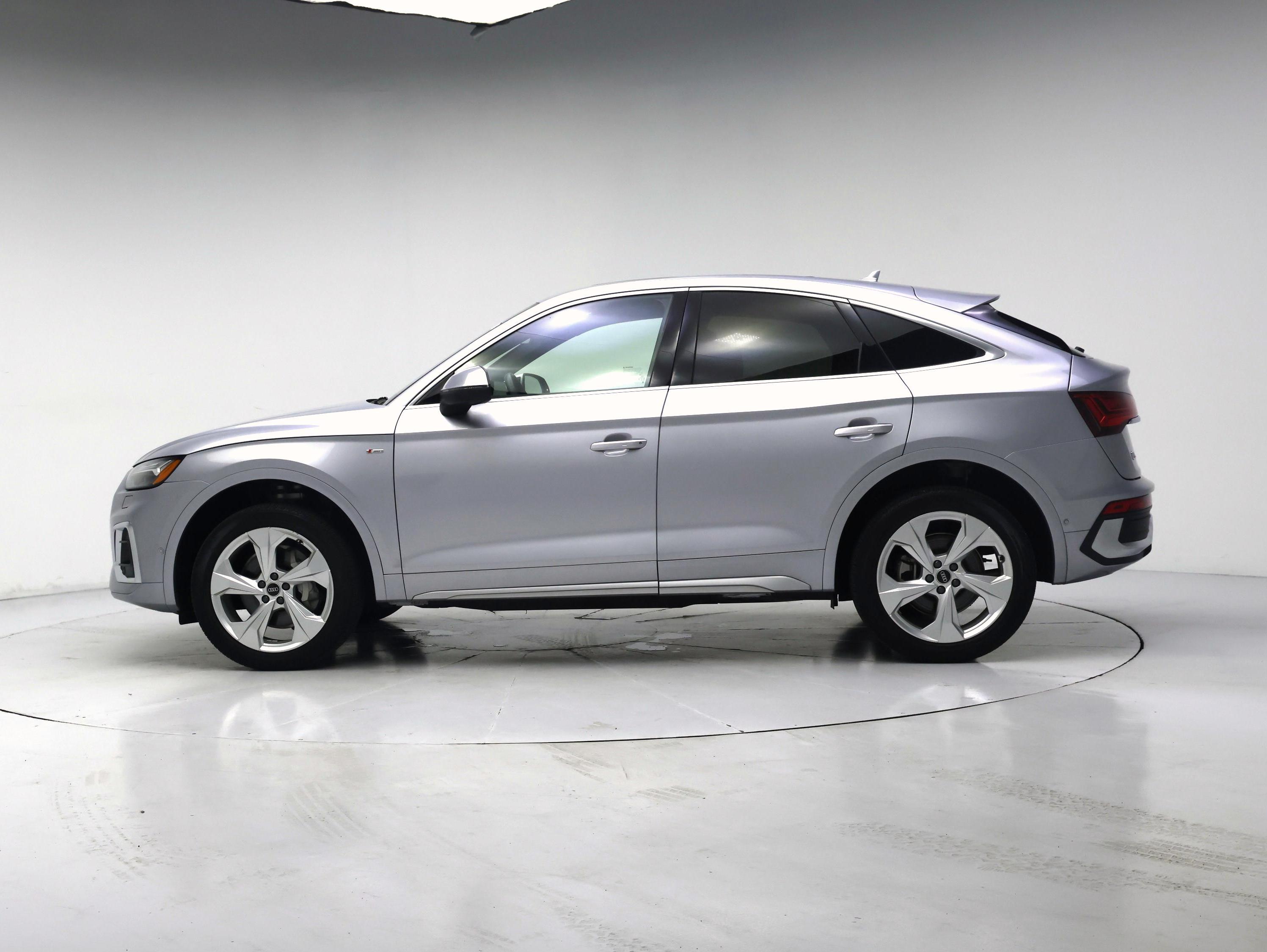 Thumbnail: 2023 Audi Q5 - 3