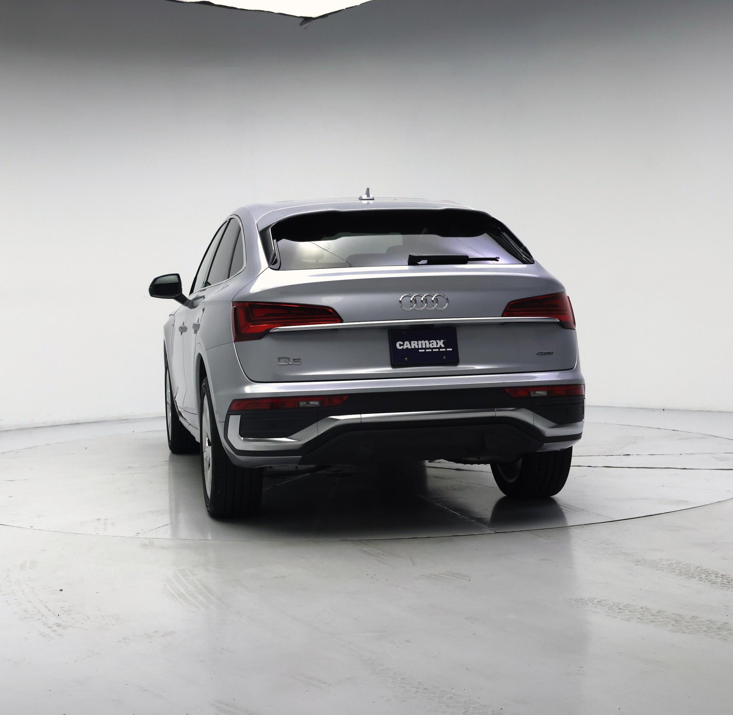 Thumbnail: 2023 Audi Q5 - 6