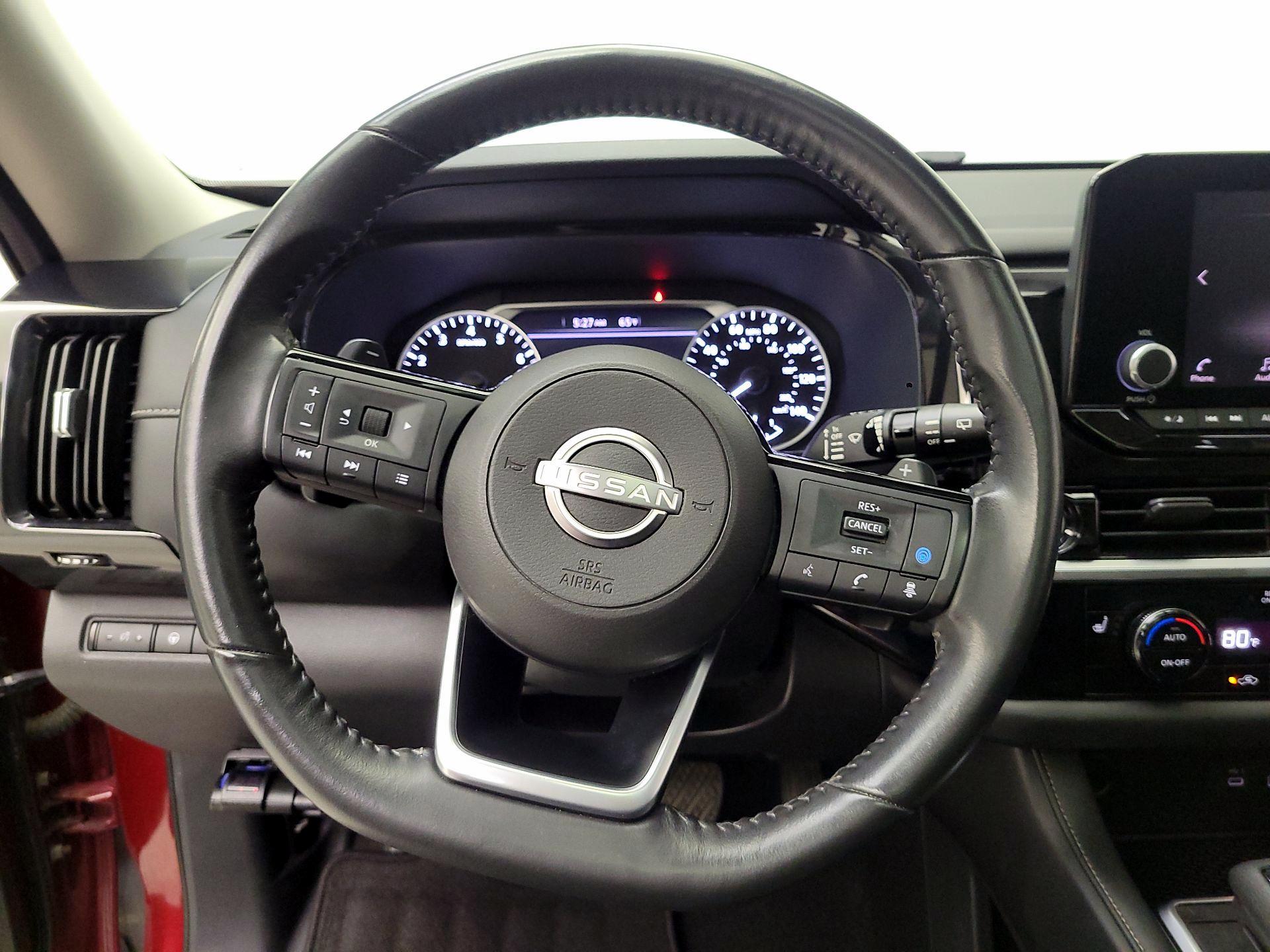 Thumbnail: 2022 Nissan Pathfinder - 10