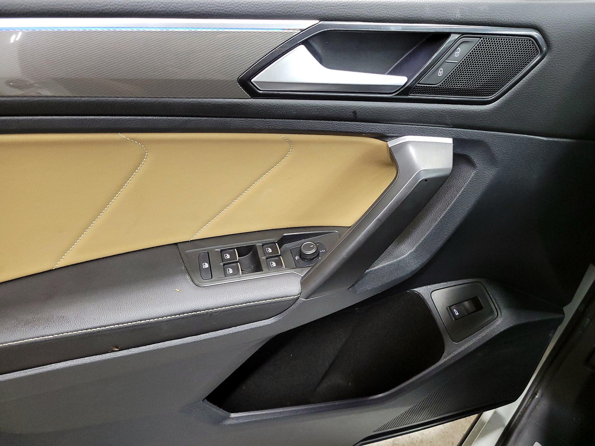 Thumbnail: 2024 Volkswagen Tiguan - 11