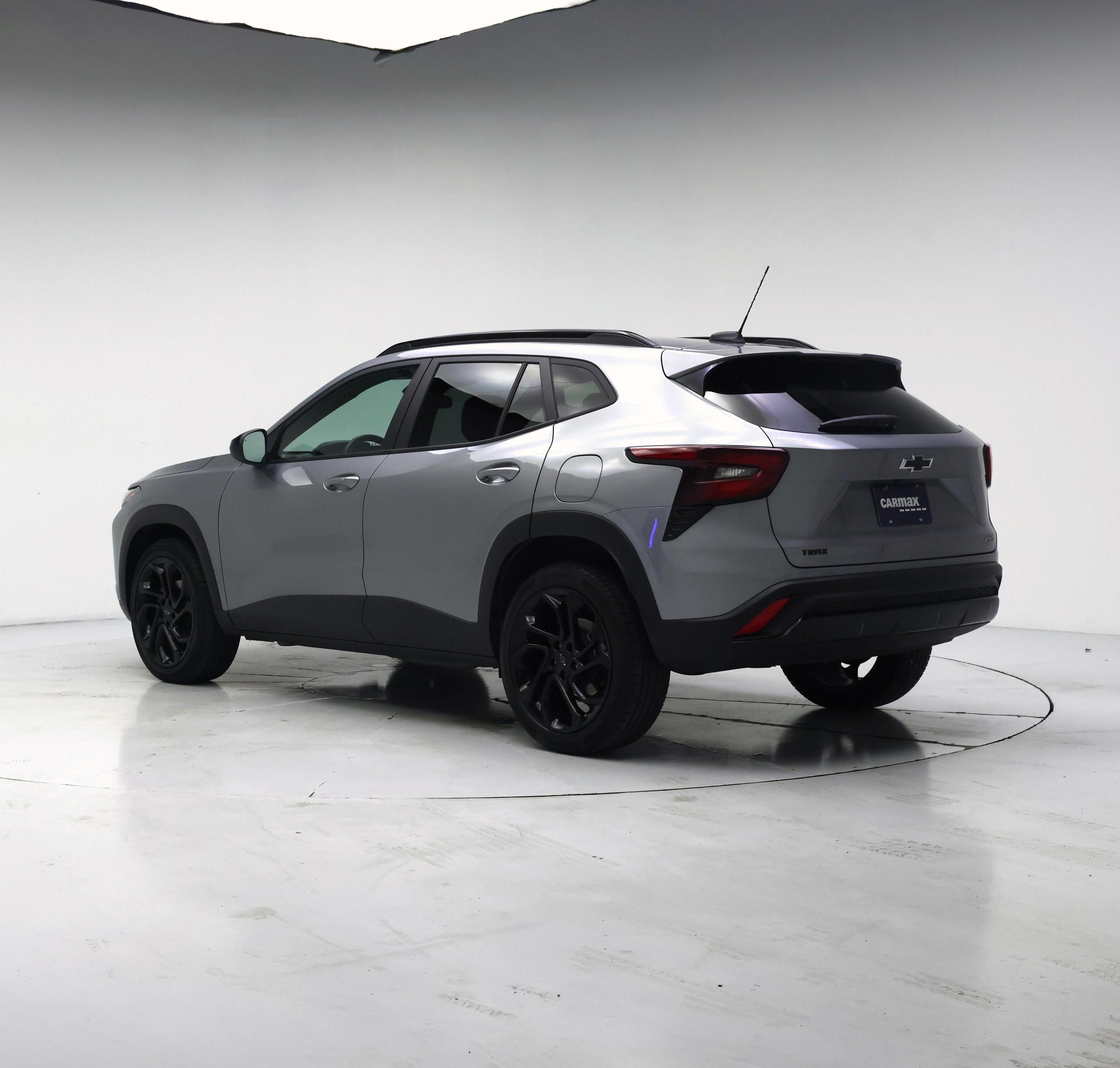 Thumbnail: 2024 Chevrolet Trax - 2