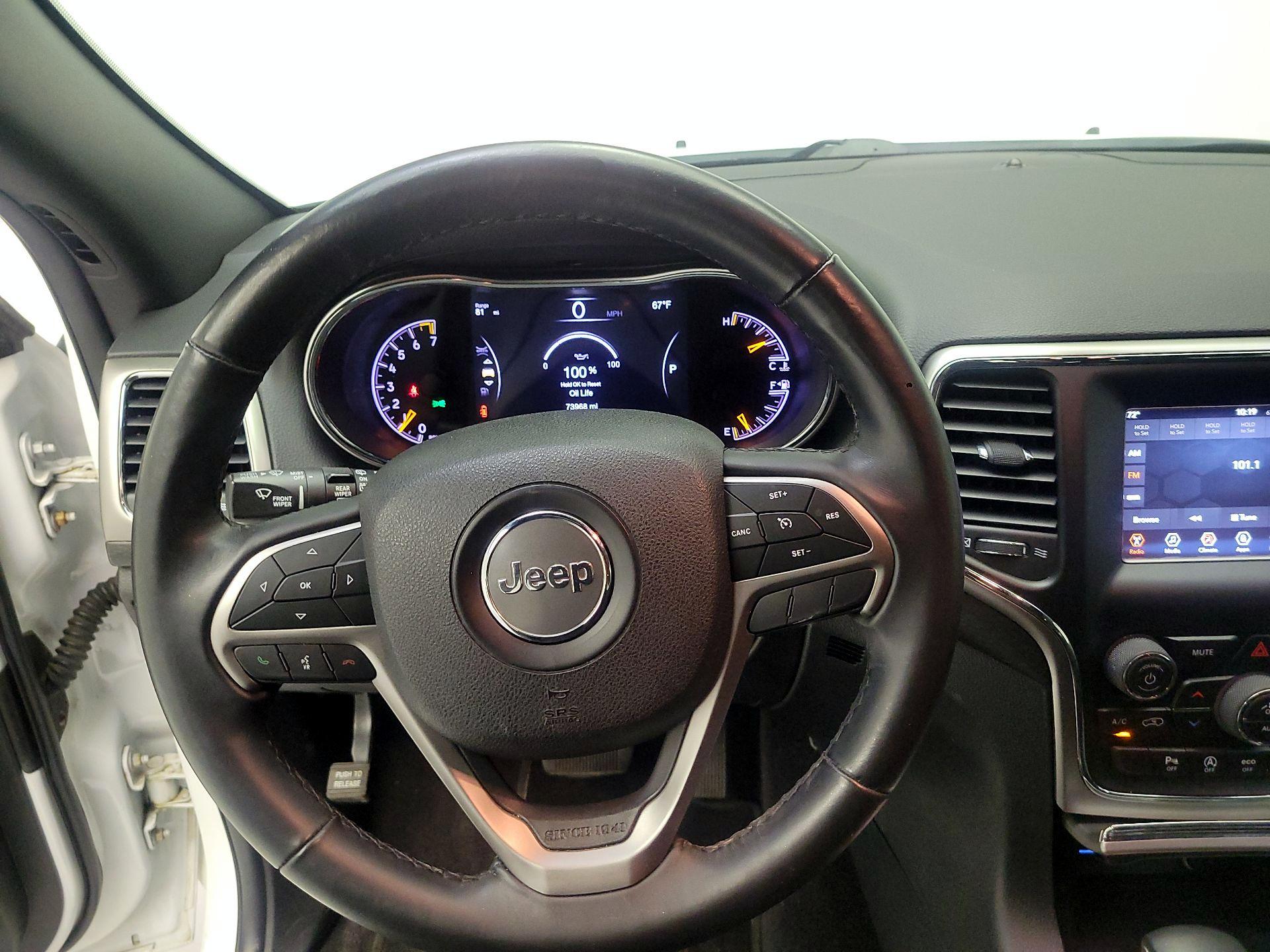 Thumbnail: 2018 Jeep Grand Cherokee - 10