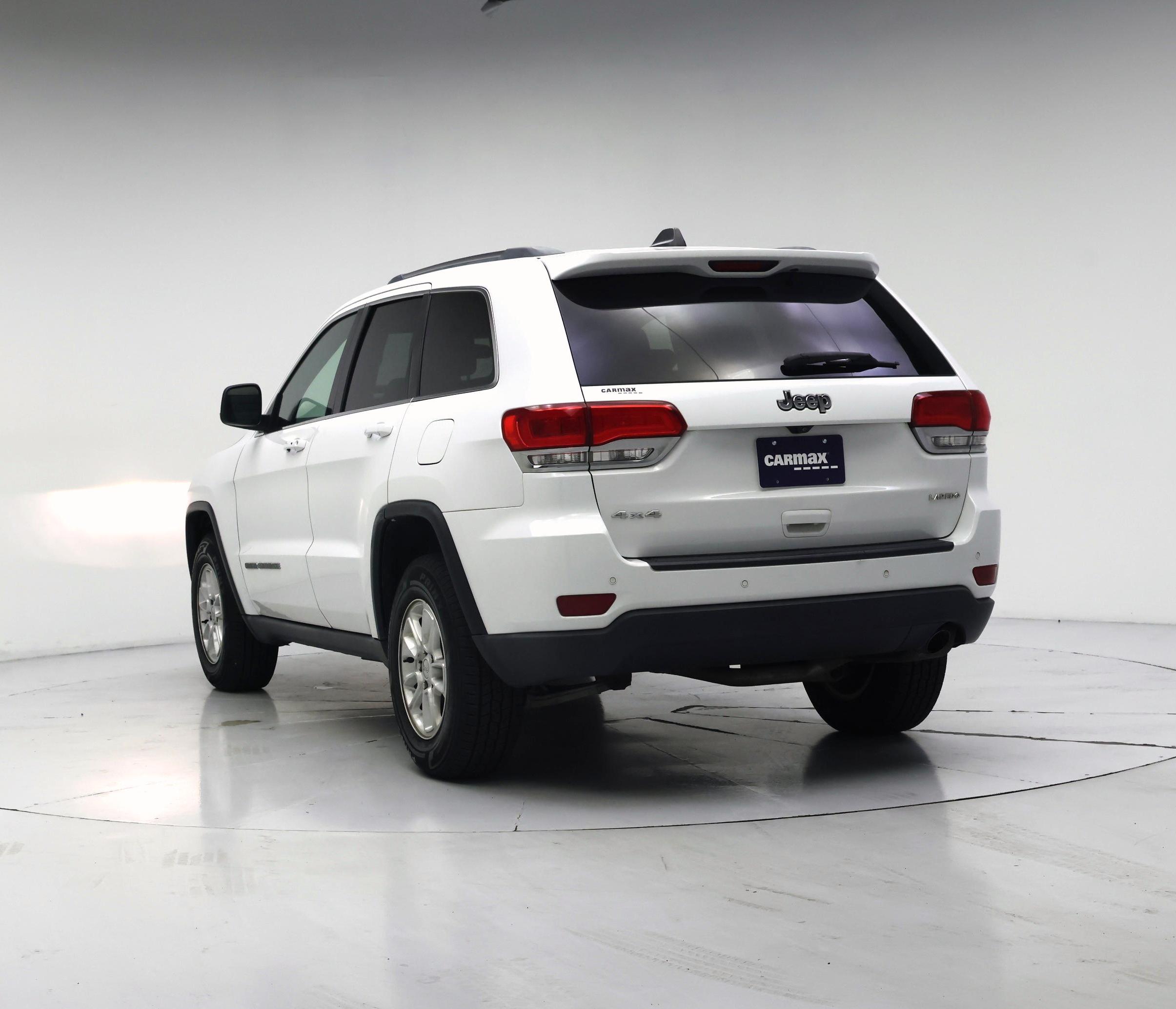 Thumbnail: 2018 Jeep Grand Cherokee - 2